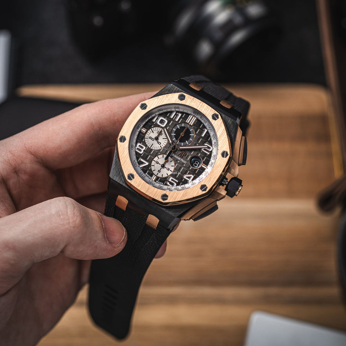 Audemars Piguet Royal Oak Offshore Chronograph 26405NR.OO.A002CA.01 (2021) - Green dial 44 mm Ceramic case (4/8)