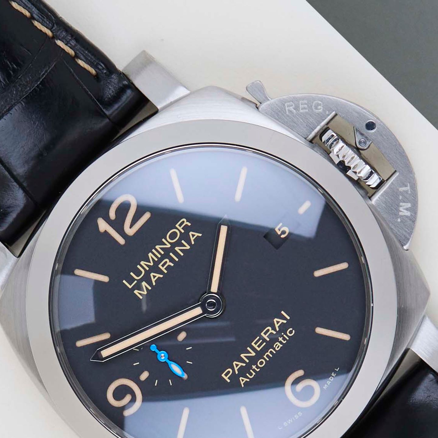Panerai Luminor Marina 1950 3 Days Automatic PAM01312 (2017) - Black dial 44 mm Steel case (3/8)