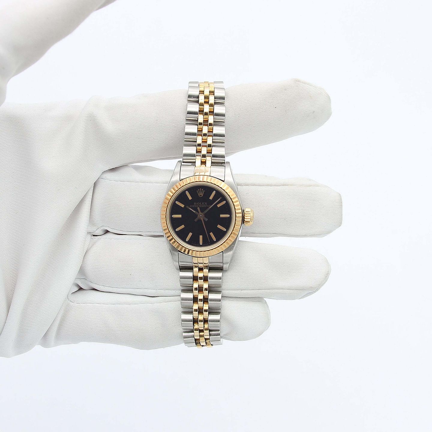 Rolex Oyster Perpetual 67193 - (3/7)