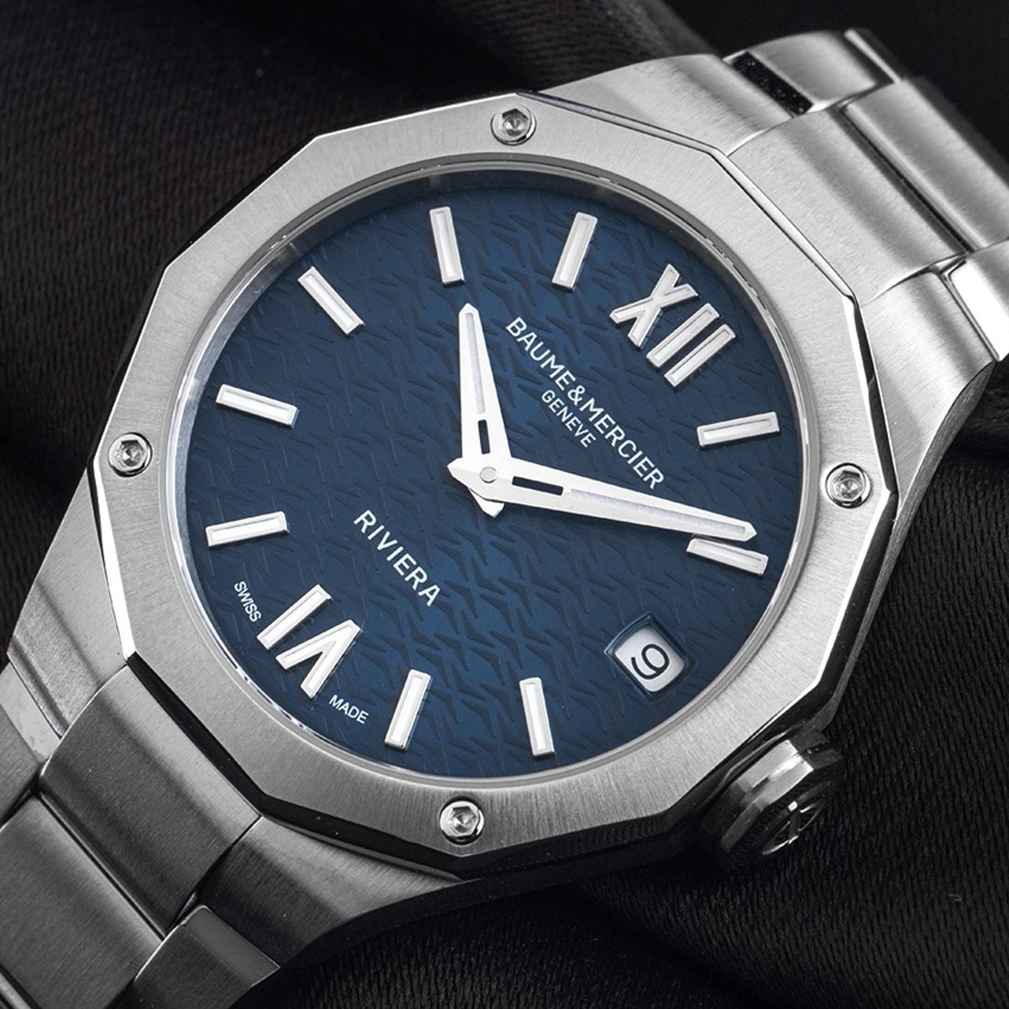 Baume & Mercier Riviera M0A10727 (2025) - Blue dial 33 mm Steel case (3/7)