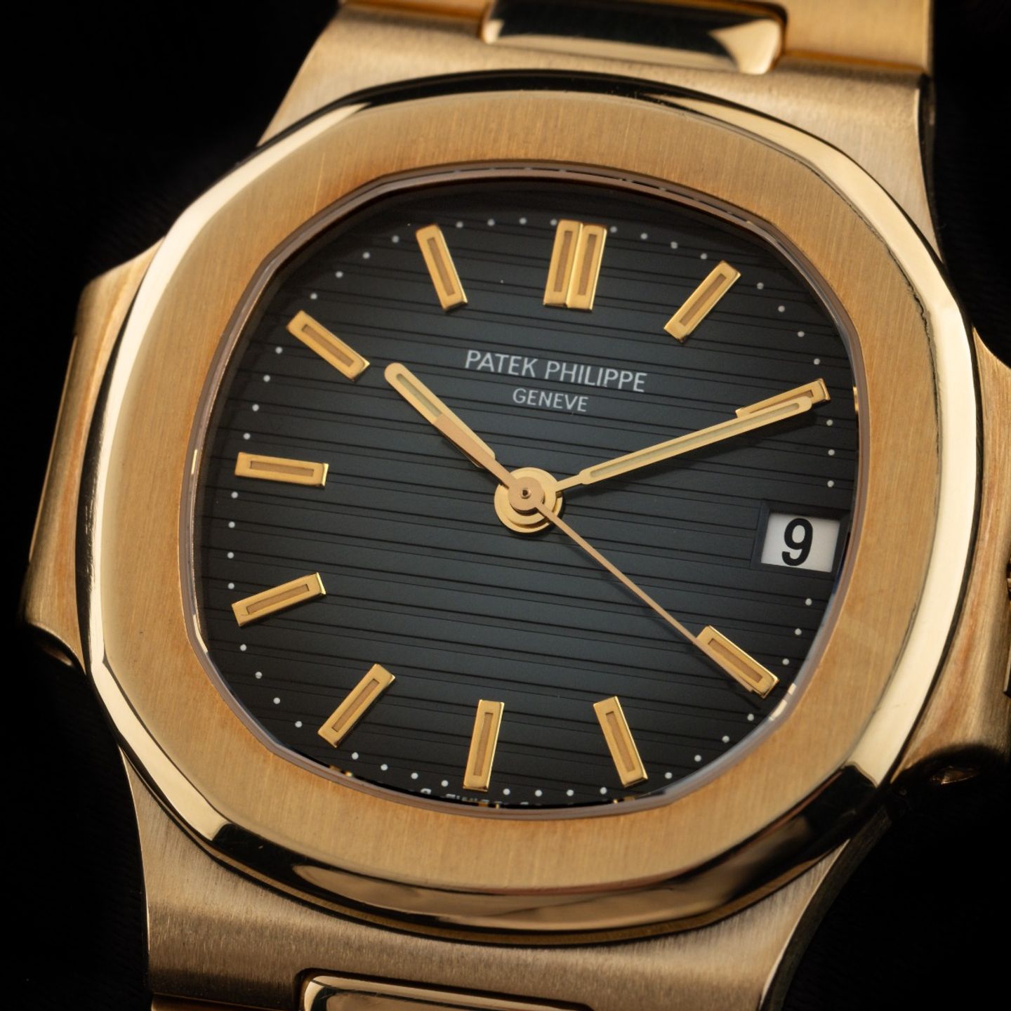 Patek Philippe Nautilus 3800/1 (1999) - 38mm Staal (3/8)