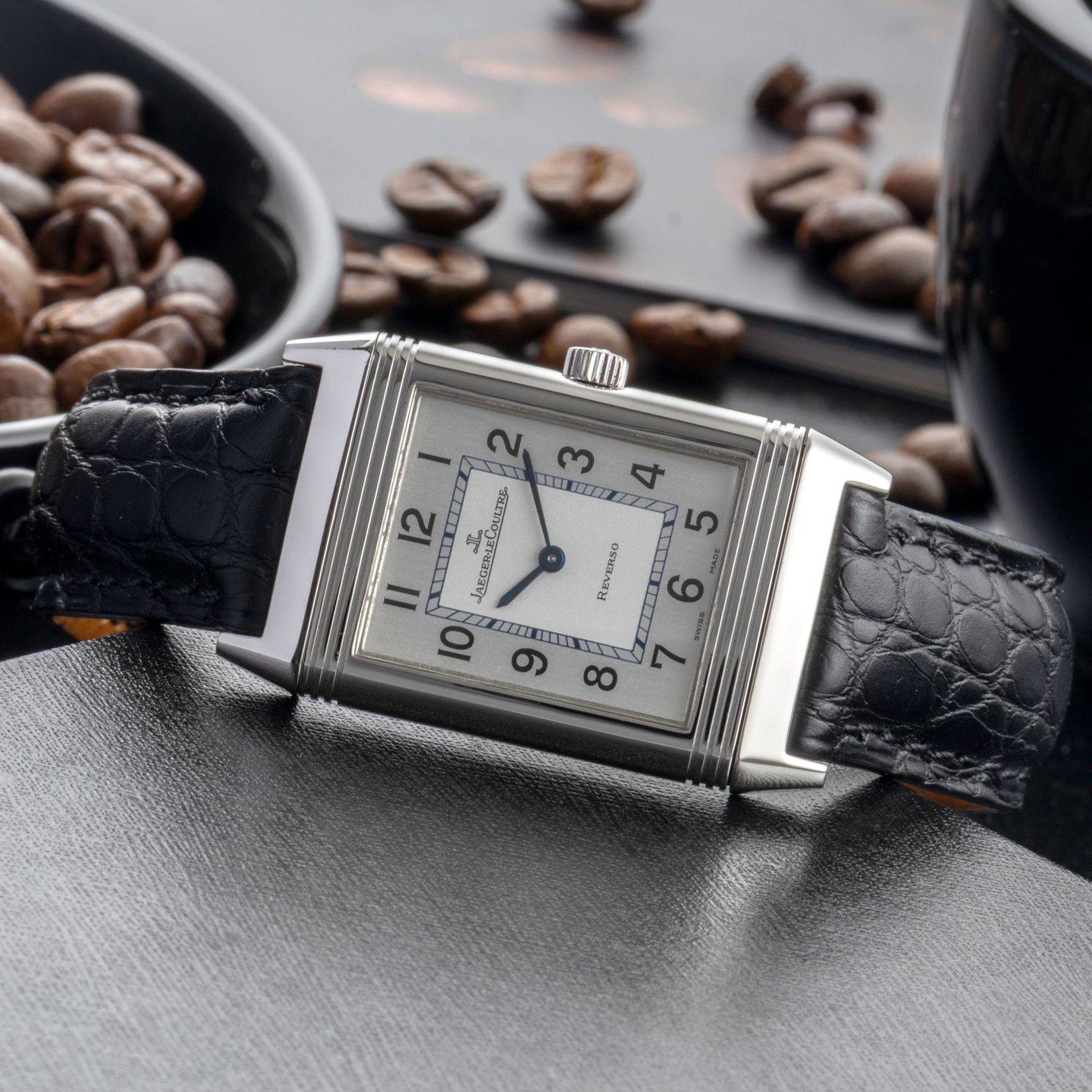 Jaeger-LeCoultre Reverso Classique Q2508410 (Unknown (random serial)) - Silver dial 24 mm Steel case (2/8)