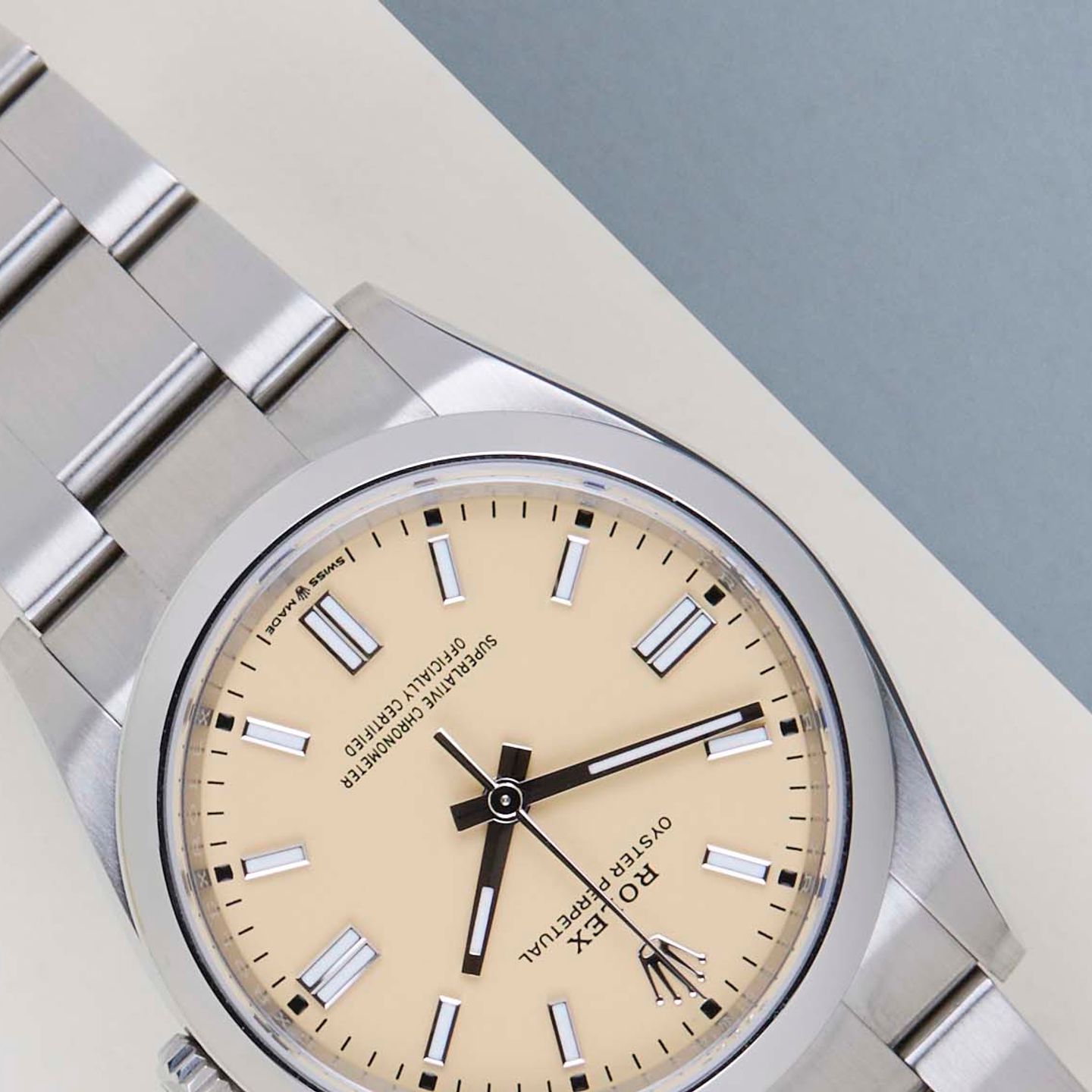 Rolex Oyster Perpetual 36 126000 - (4/8)
