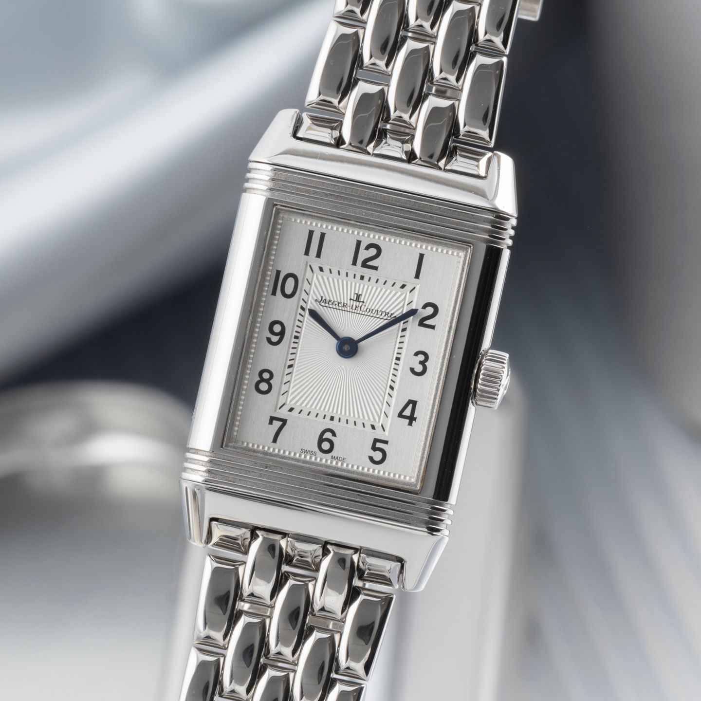 Jaeger-LeCoultre Reverso Classic Small Q2618130 - (3/8)