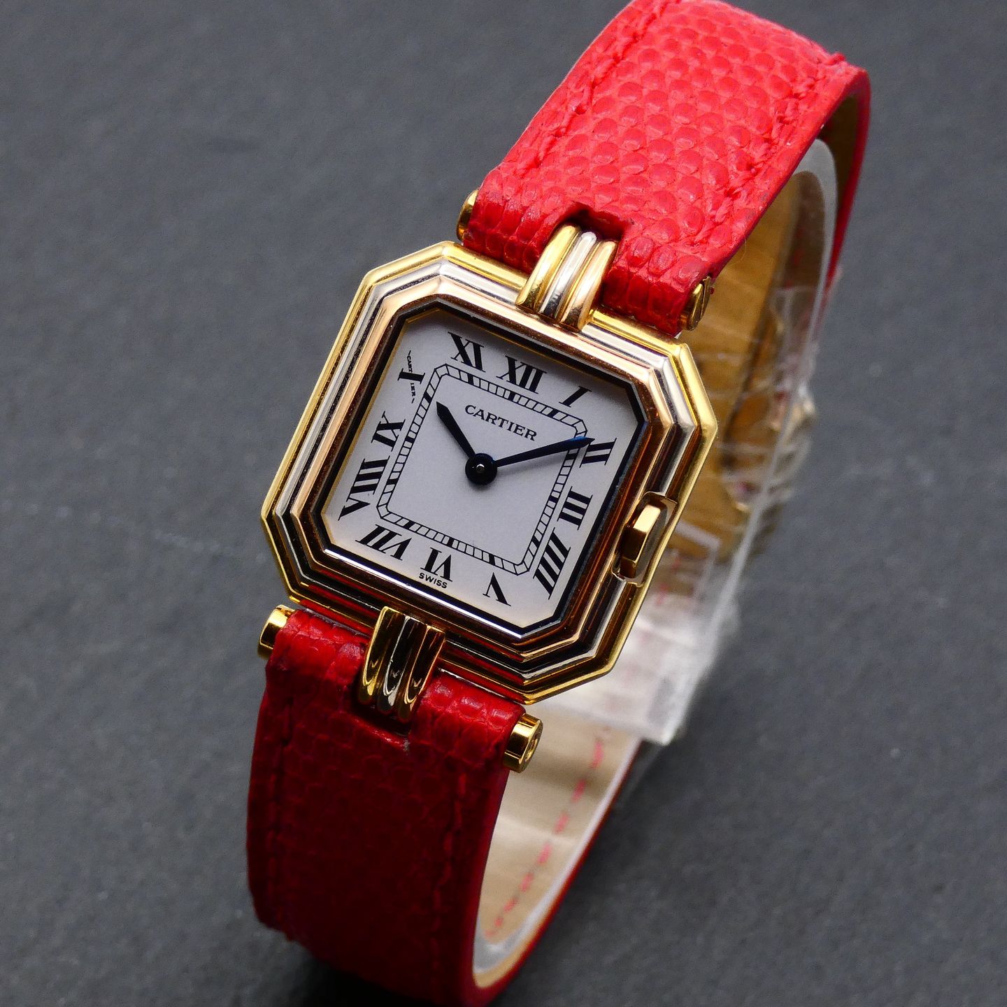 Cartier Trinity 8104 (Unknown (random serial)) - White dial 27 mm Yellow Gold case (2/5)
