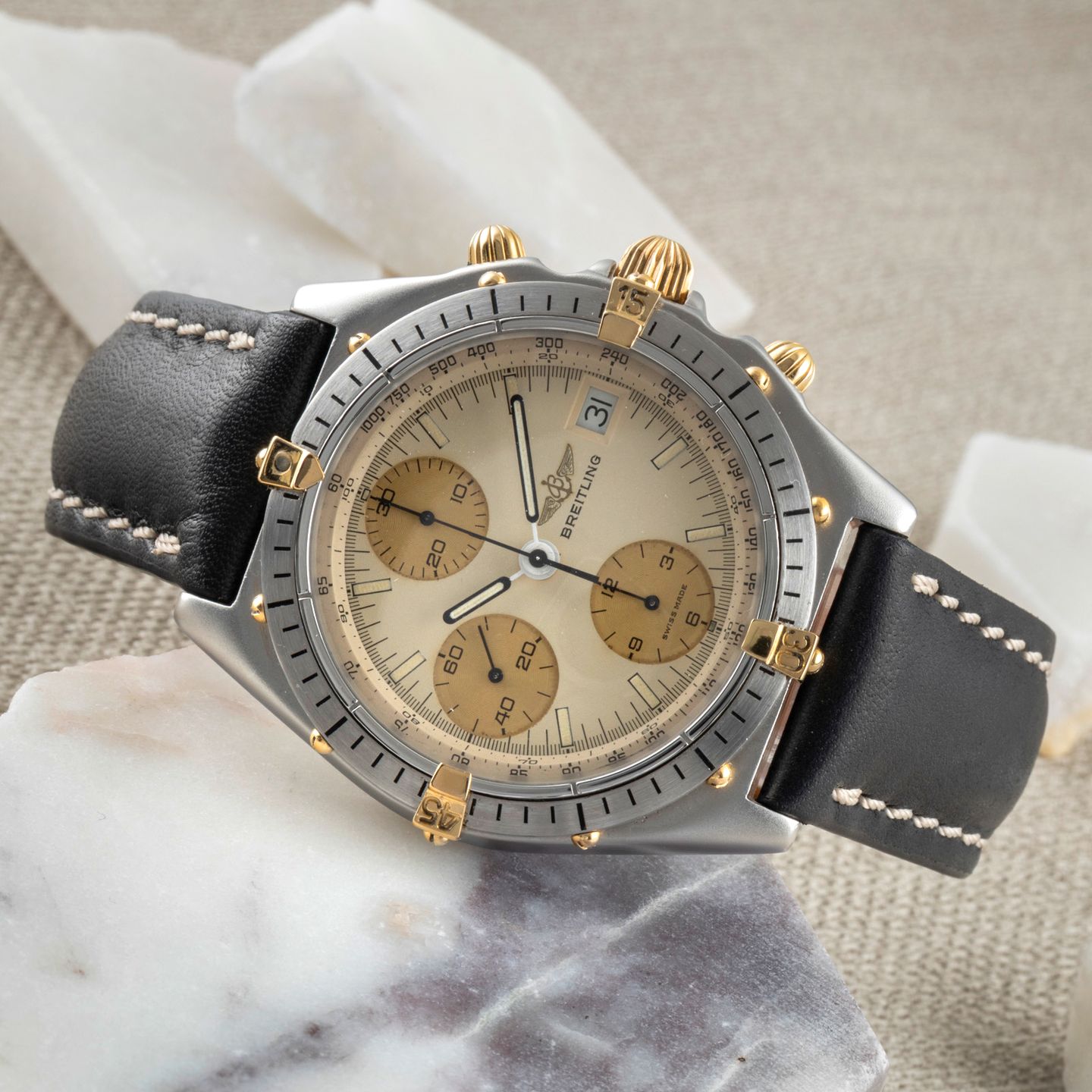 Breitling Chronomat 81950 (1990) - Beige dial 39 mm Gold/Steel case (2/8)