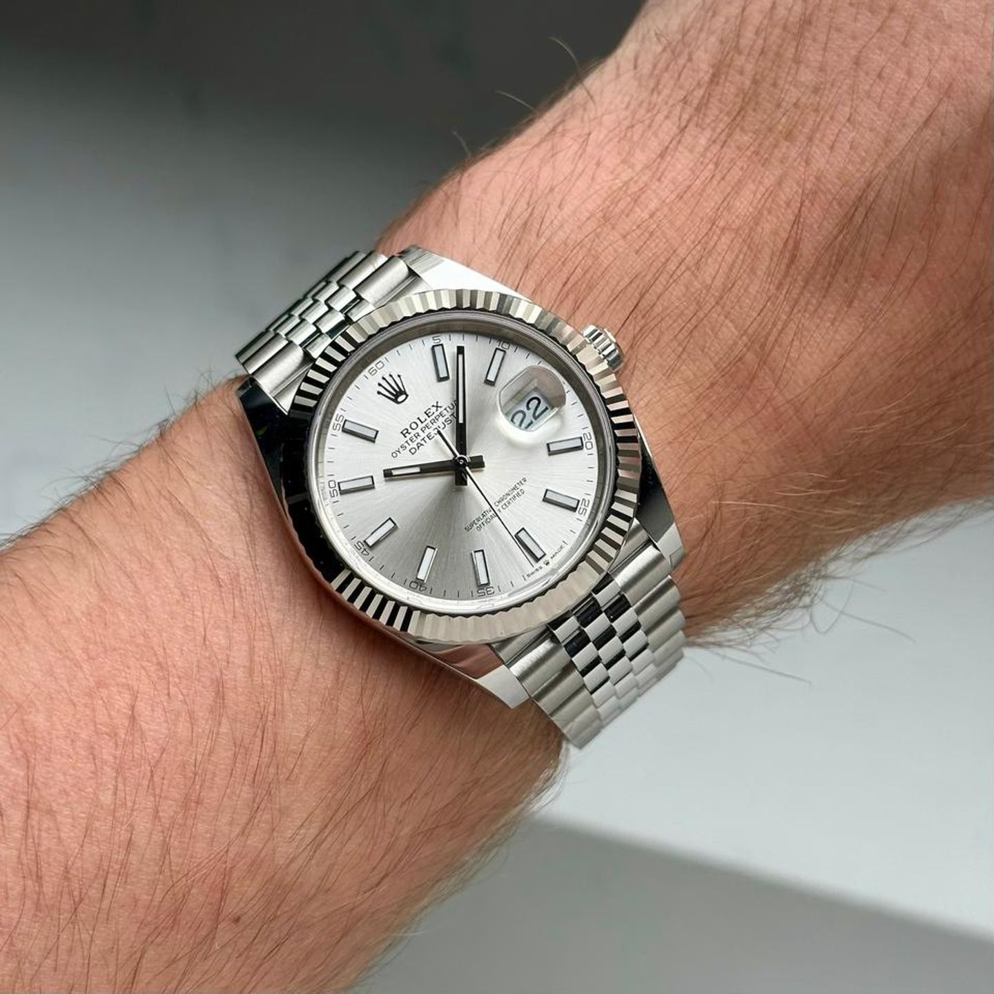 Rolex Datejust 126334 (2026) - 41mm Staal (2/8)