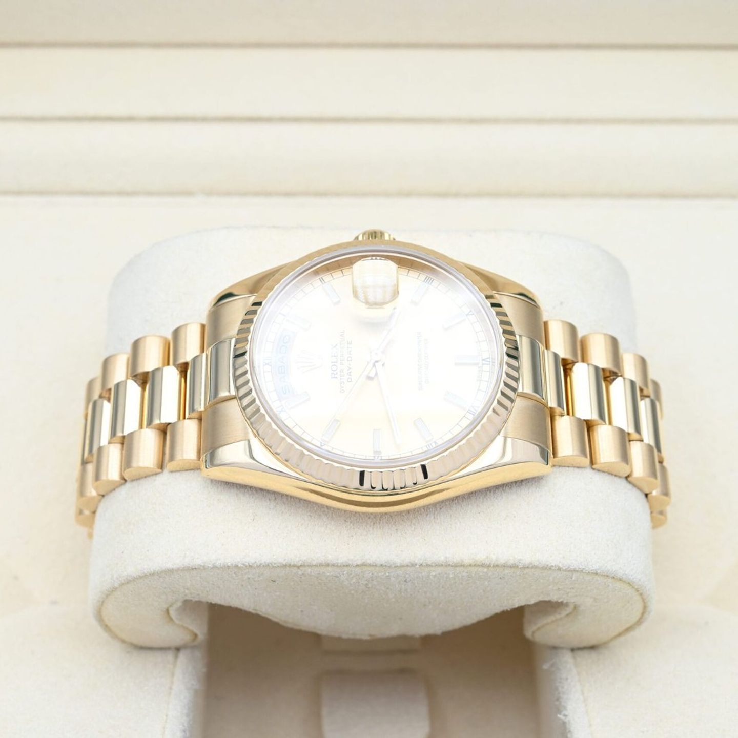 Rolex Day-Date 36 118238 (2002) - 36mm Geelgoud (3/8)