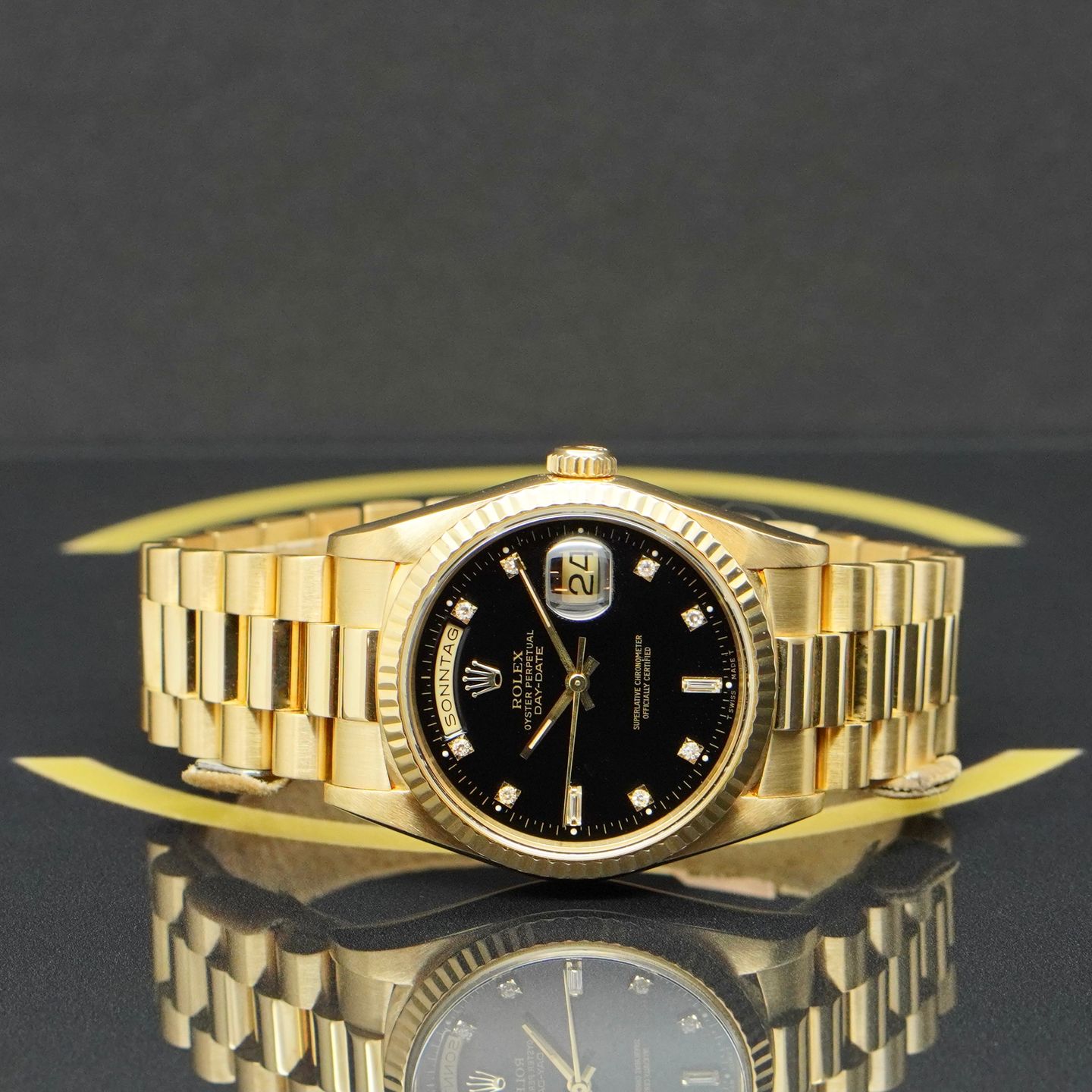 Rolex Day-Date 36 18238 (1993) - Black dial 36 mm Yellow Gold case (5/8)
