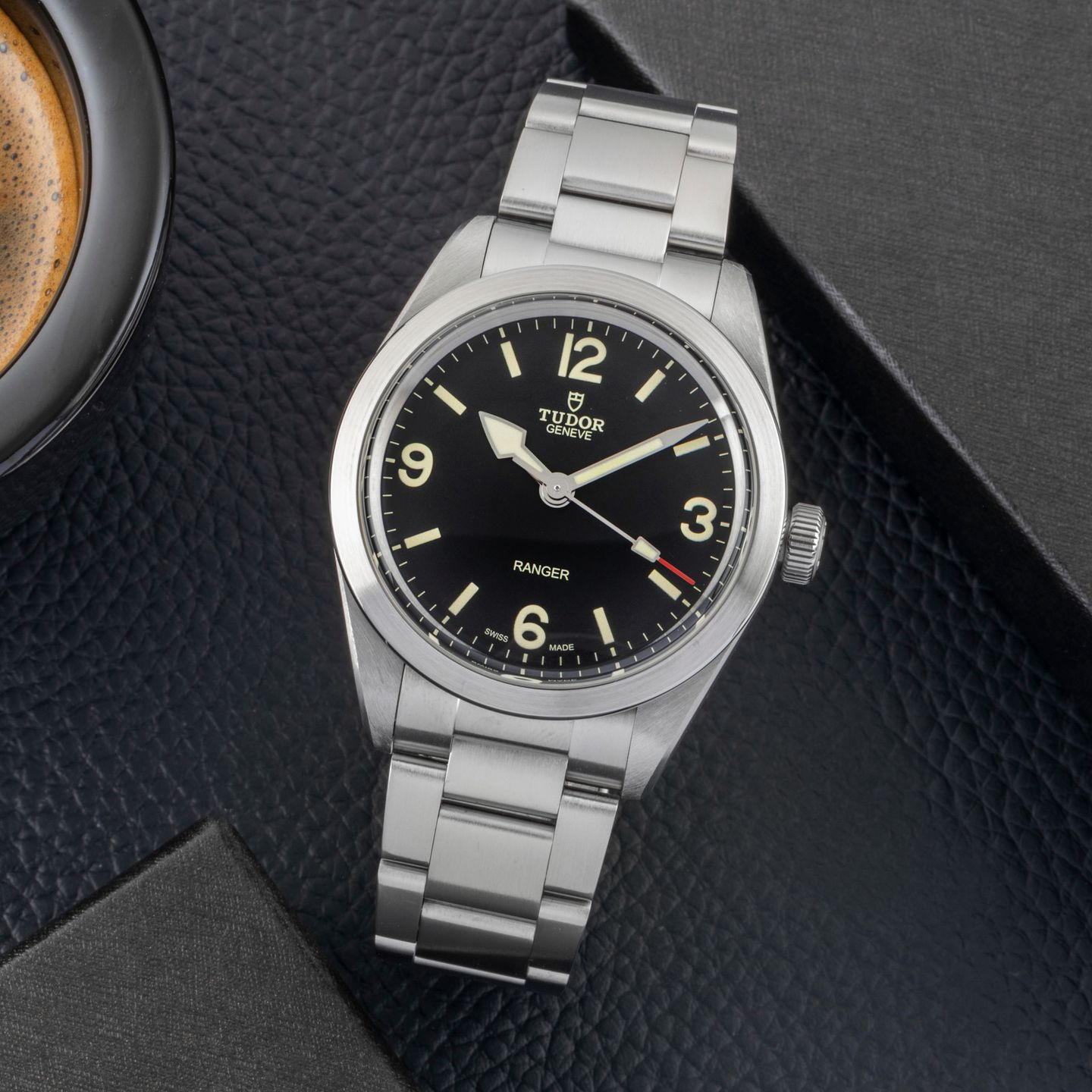 Tudor Ranger 79950 (Unknown (random serial)) - Black dial 39 mm Steel case (1/8)