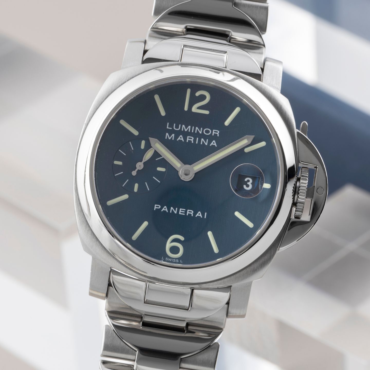 Panerai Luminor Marina Automatic PAM00120 (2005) - Blue dial 40 mm Steel case (3/8)