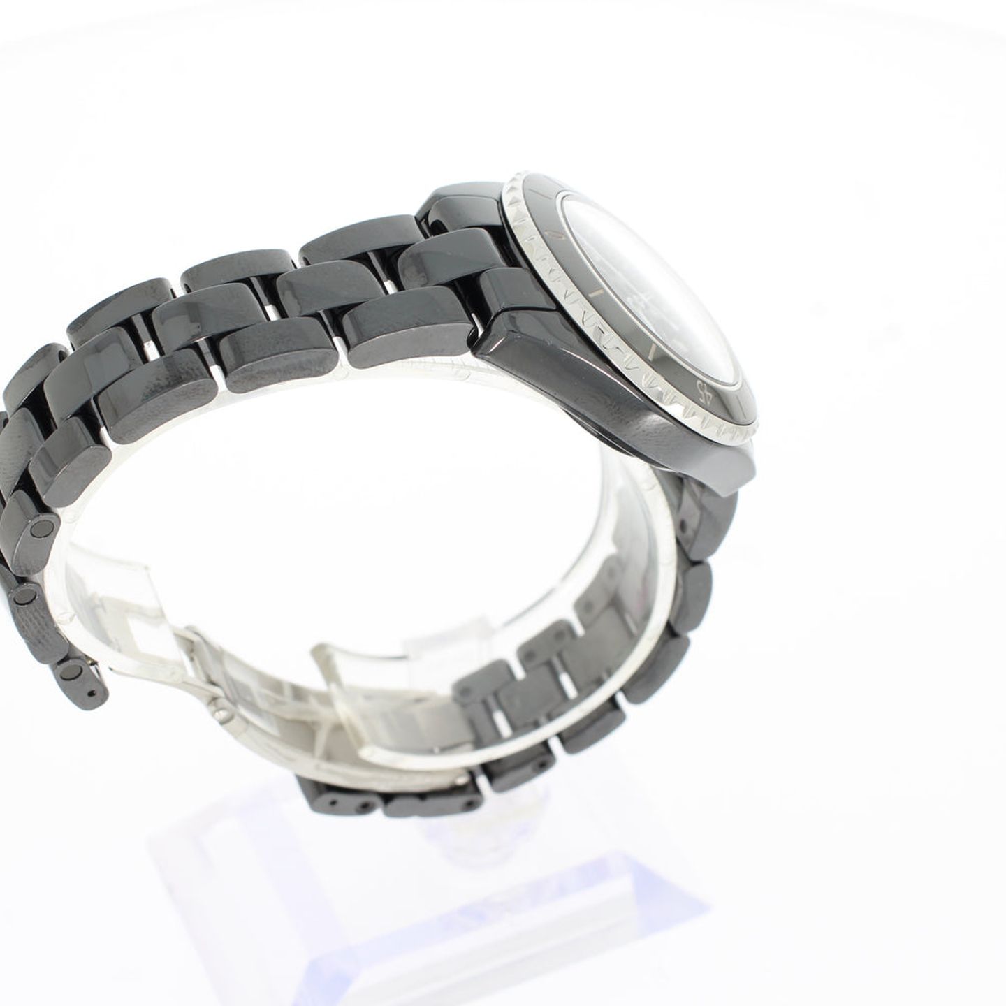 Chanel J12 H5696 - (3/4)