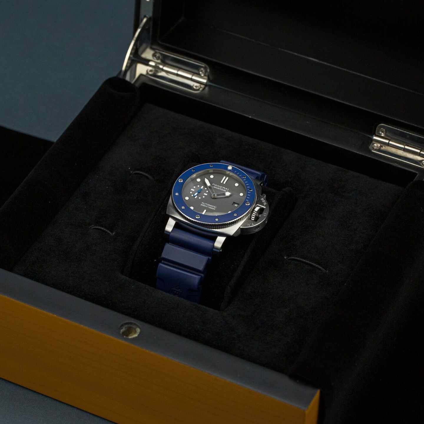 Panerai Luminor Submersible PAM00959 - (2/5)