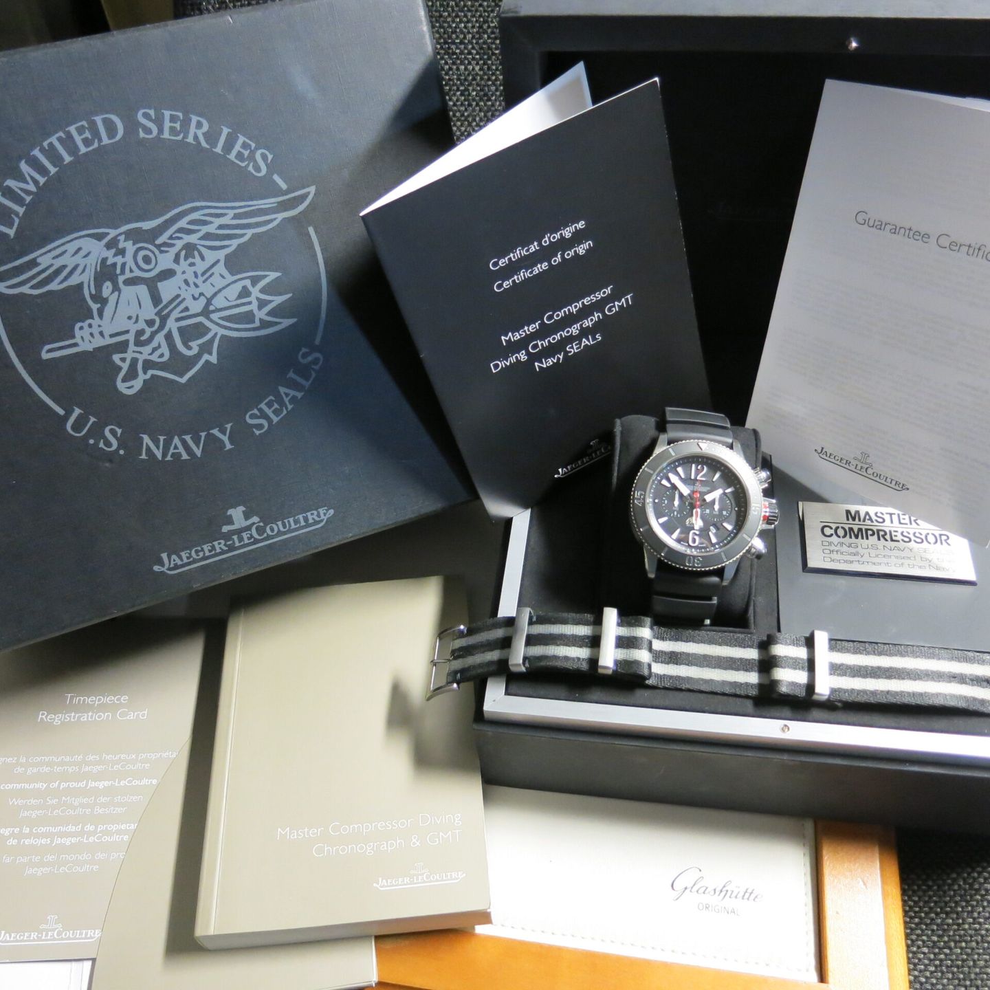 Jaeger-LeCoultre Master Compressor Diving Chronograph GMT Navy SEALs 159.T.C7 (2010) - Black dial 46 mm Steel case (4/4)