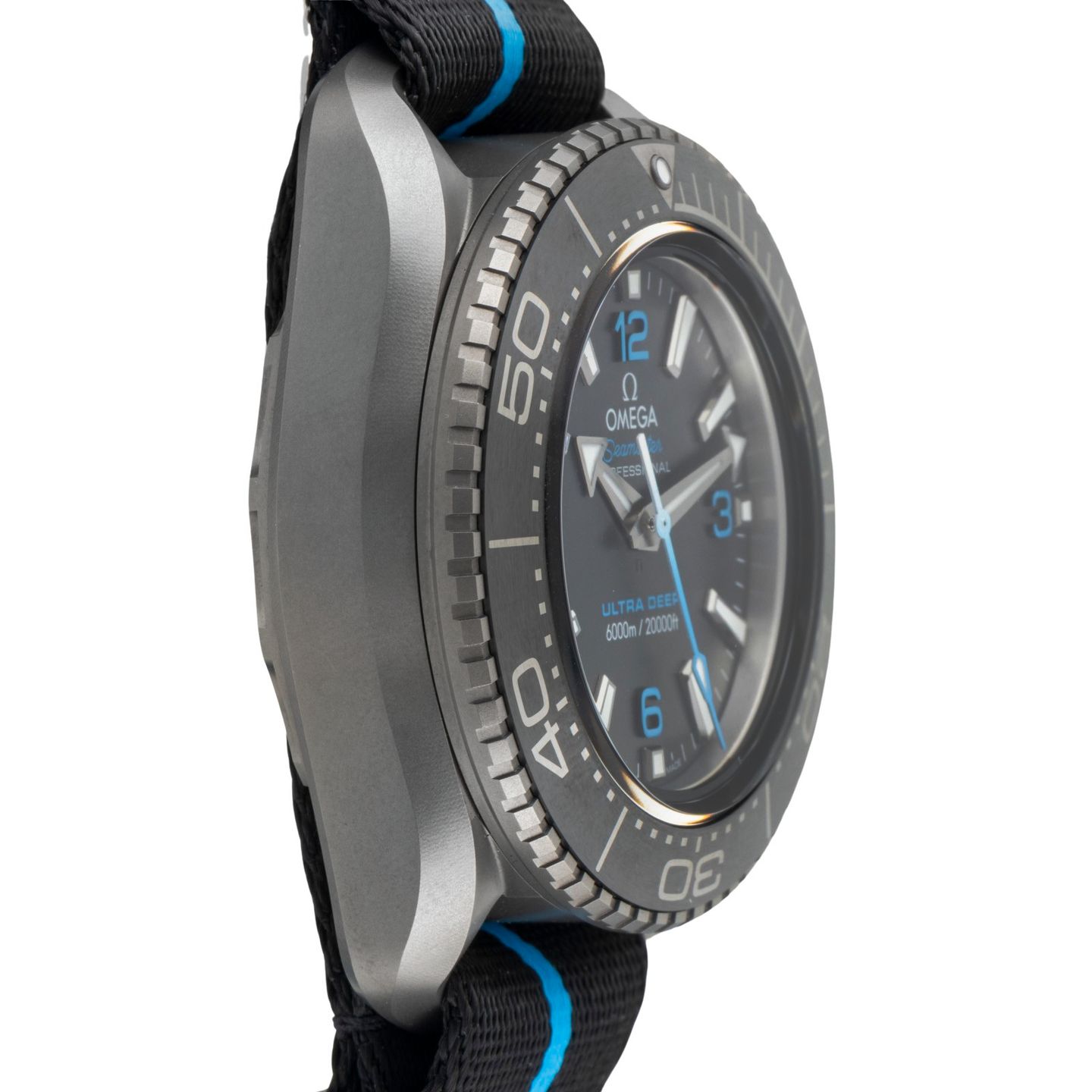 Omega Seamaster Planet Ocean 215.92.46.21.01.001 (Unknown (random serial)) - Black dial 46 mm Titanium case (7/8)