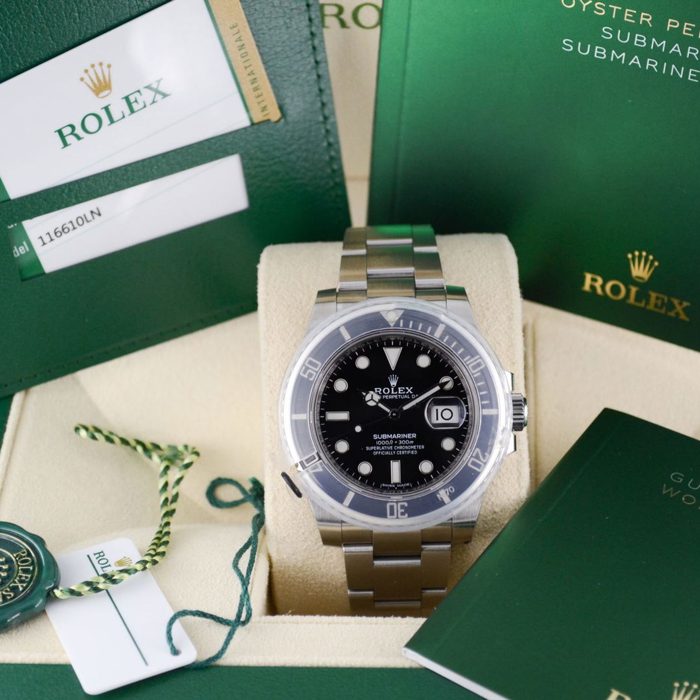 Rolex Submariner Date 116610LN - (7/7)