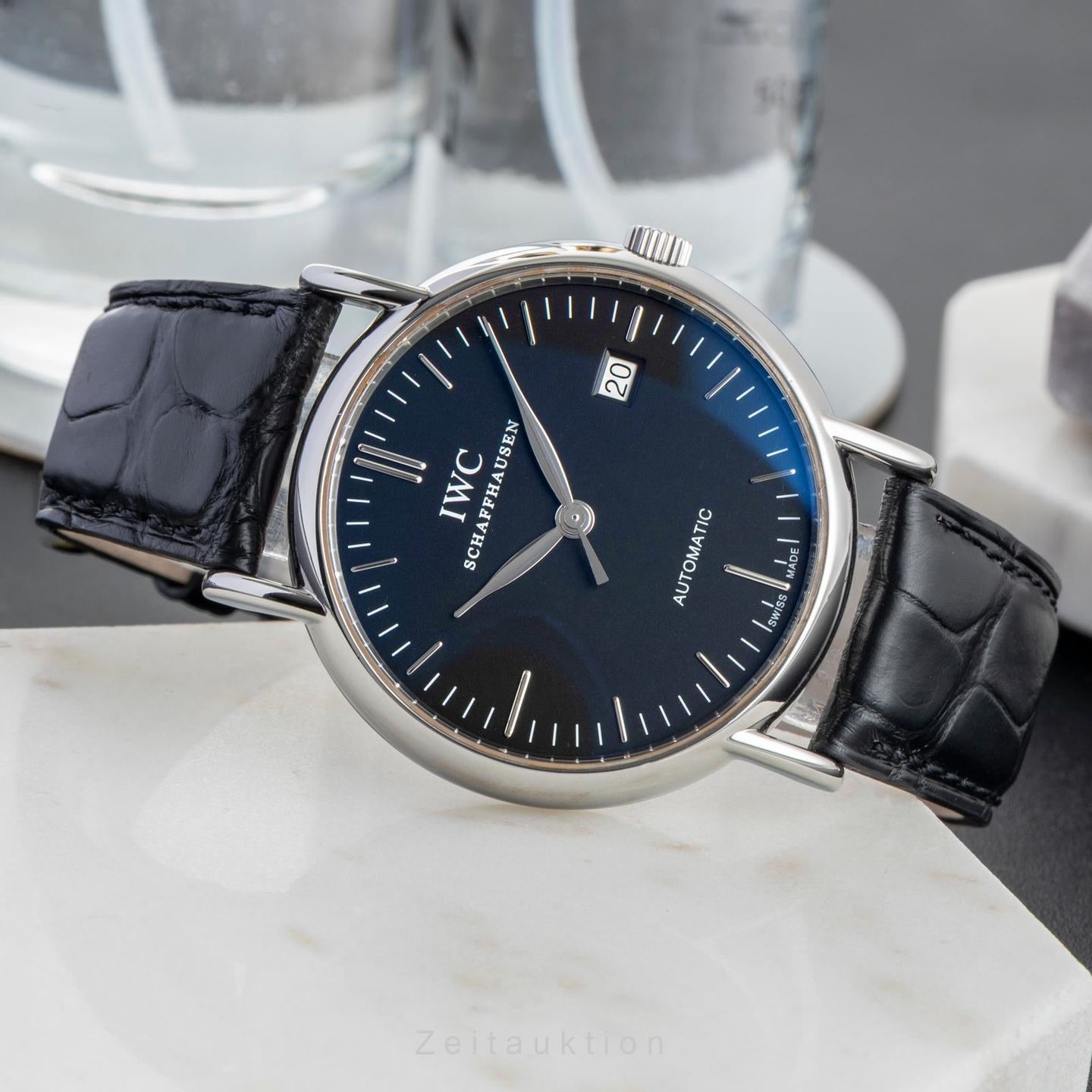 IWC Portofino Automatic IW356308 (Onbekend (willekeurig serienummer)) - Zwart wijzerplaat 39mm Staal (2/8)