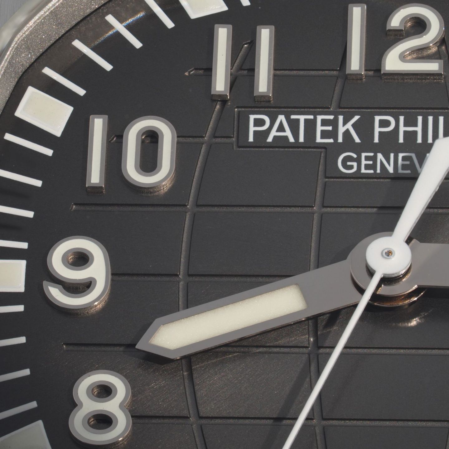 Patek Philippe Aquanaut 5165A - (8/8)