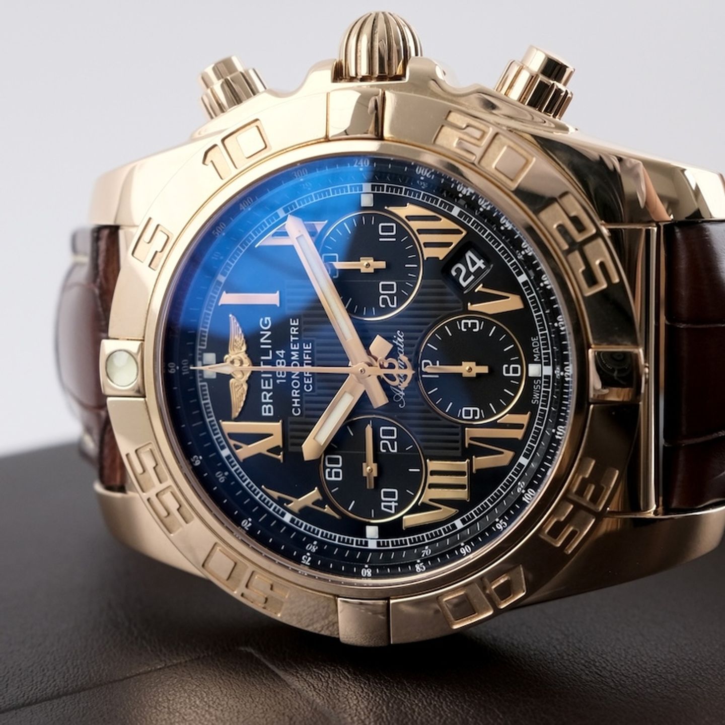 Breitling Chronomat 44 HB011012/B957 - (1/8)