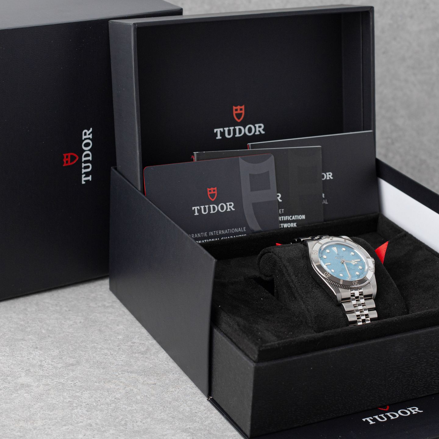 Tudor Black Bay Fifty-Eight 79030B (2026) - Blue dial 39 mm Steel case (3/8)