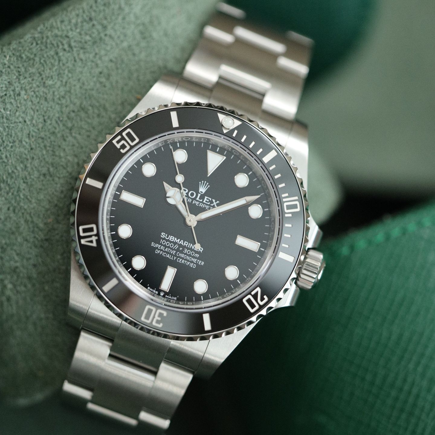 Rolex Submariner No Date 124060 (2025) - Black dial 41 mm Steel case (1/3)