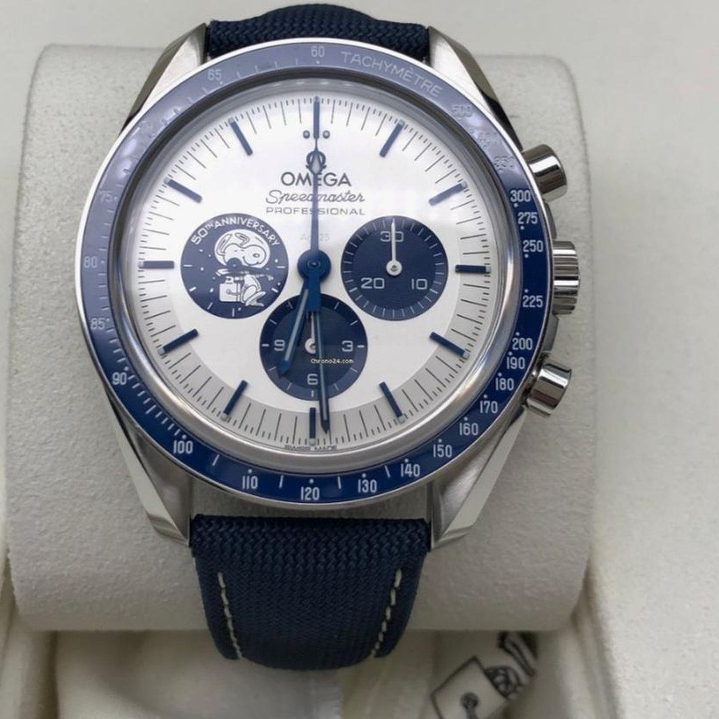 Omega Speedmaster Professional Moonwatch 310.32.42.50.02.001 (2026) - Silver dial 42 mm Steel case (6/7)