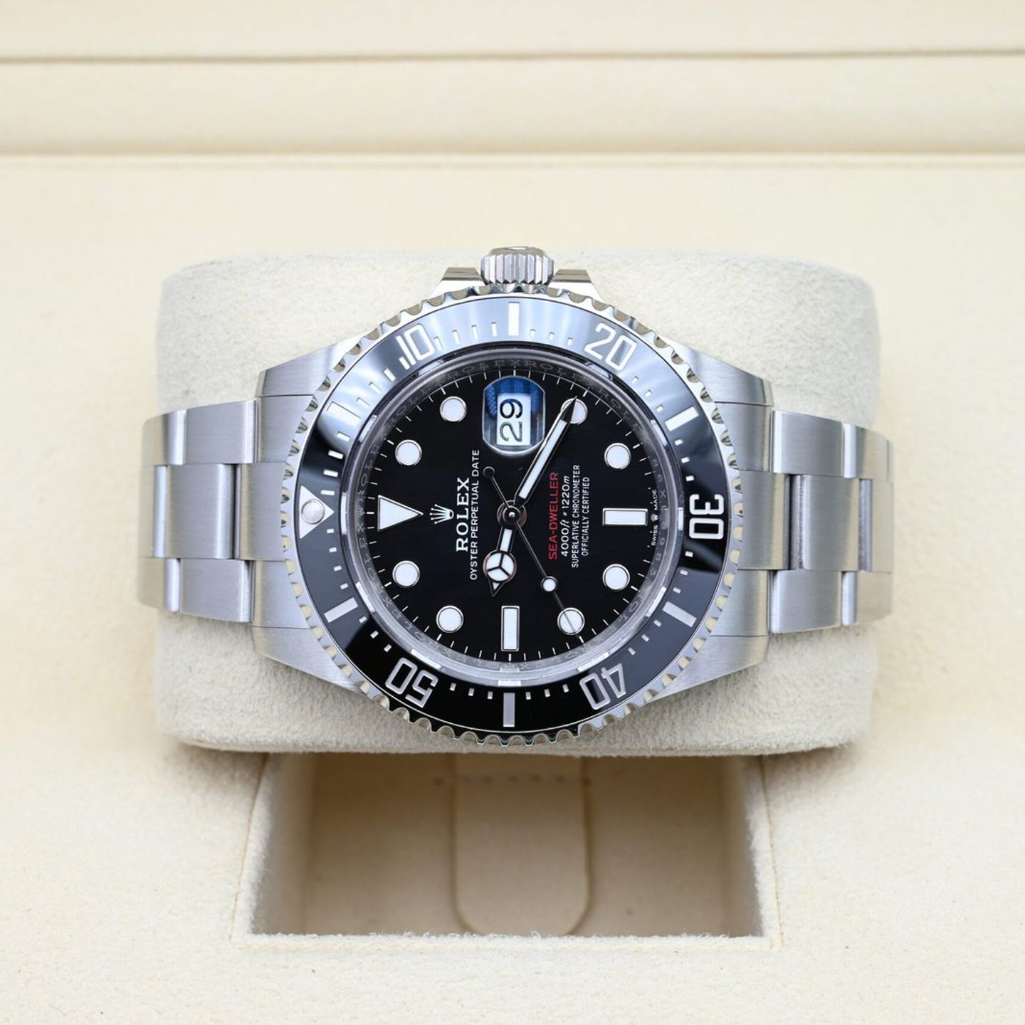 Rolex Sea-Dweller 126600 - (5/6)