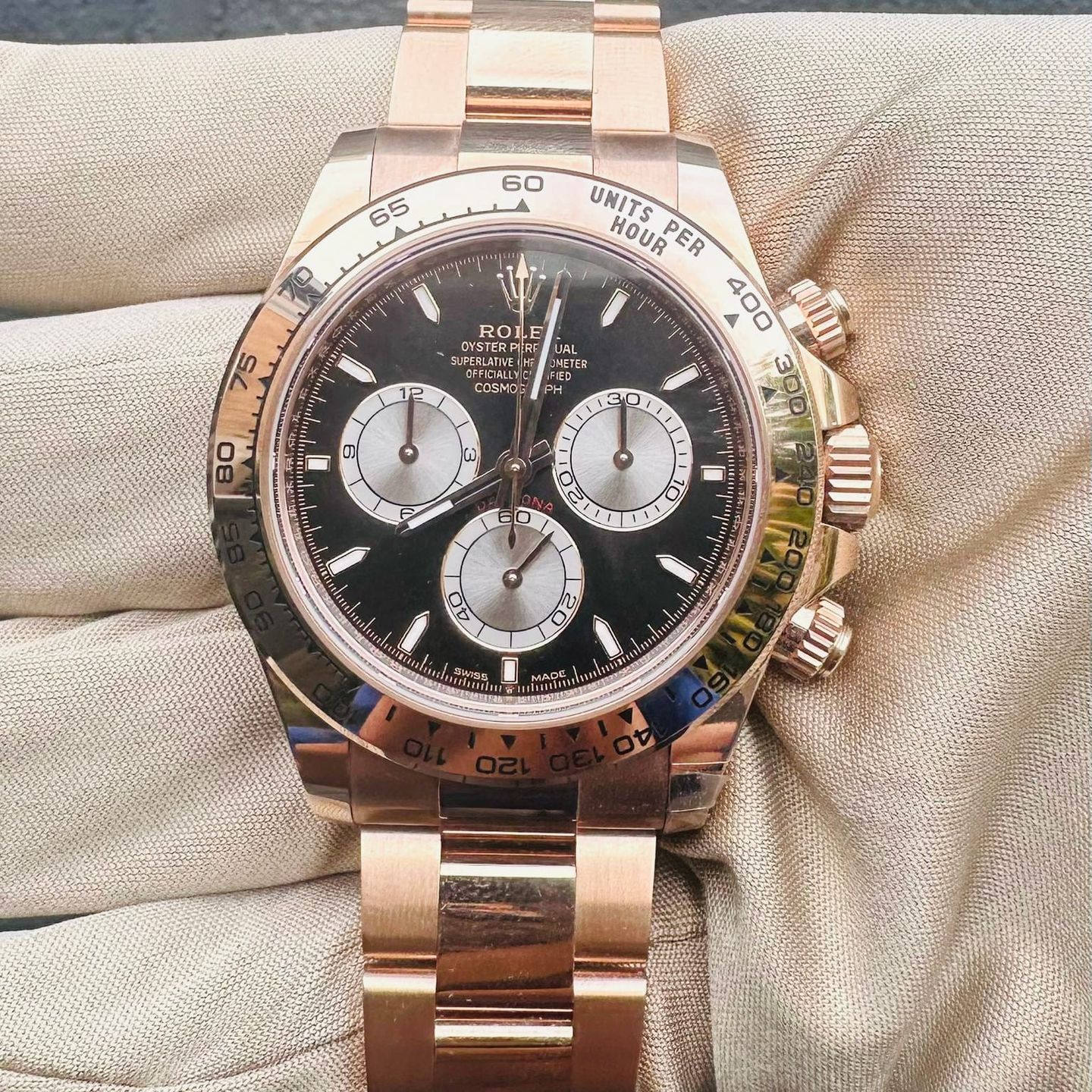 Rolex Daytona 126505 - (2/5)