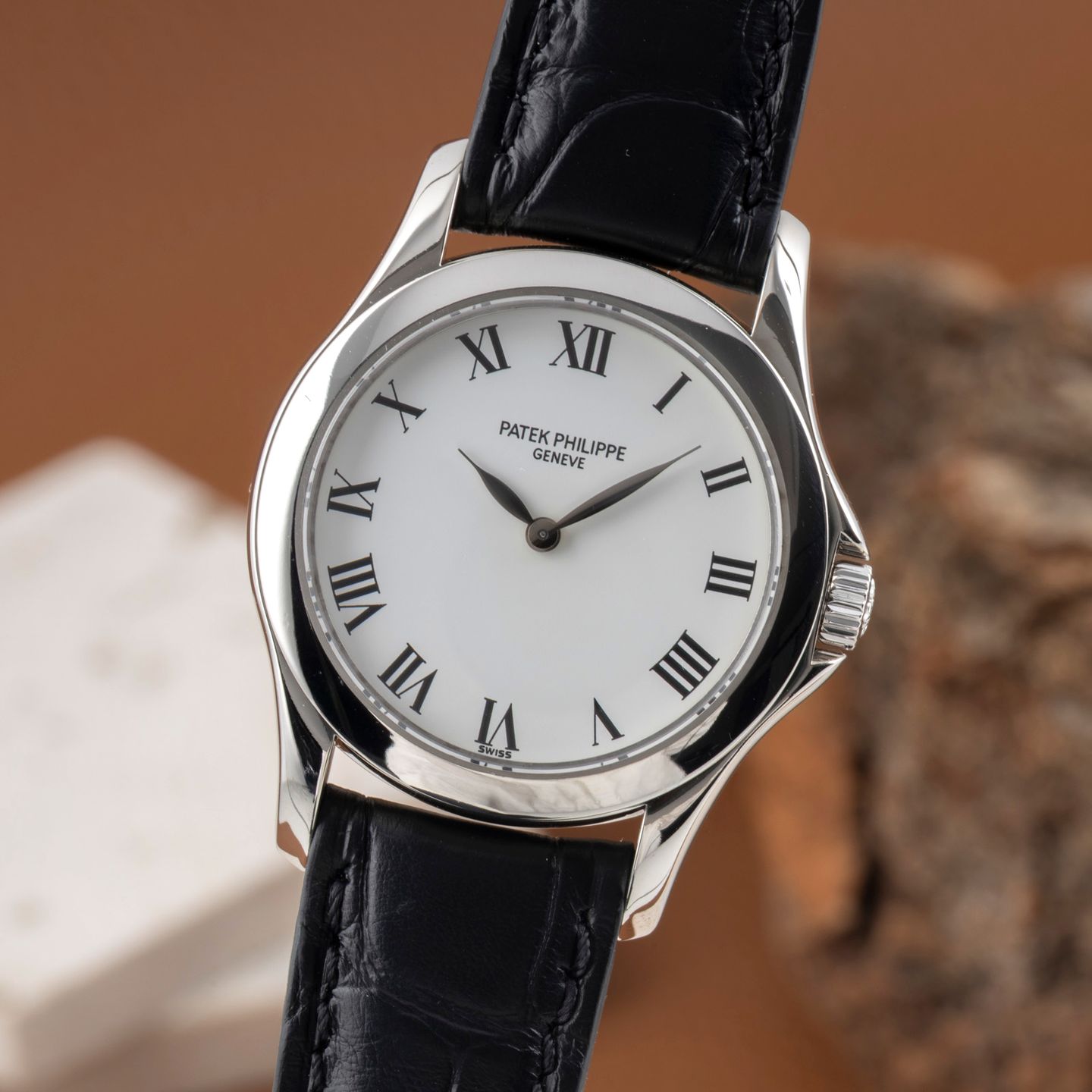 Patek Philippe Calatrava 4905 - (3/8)