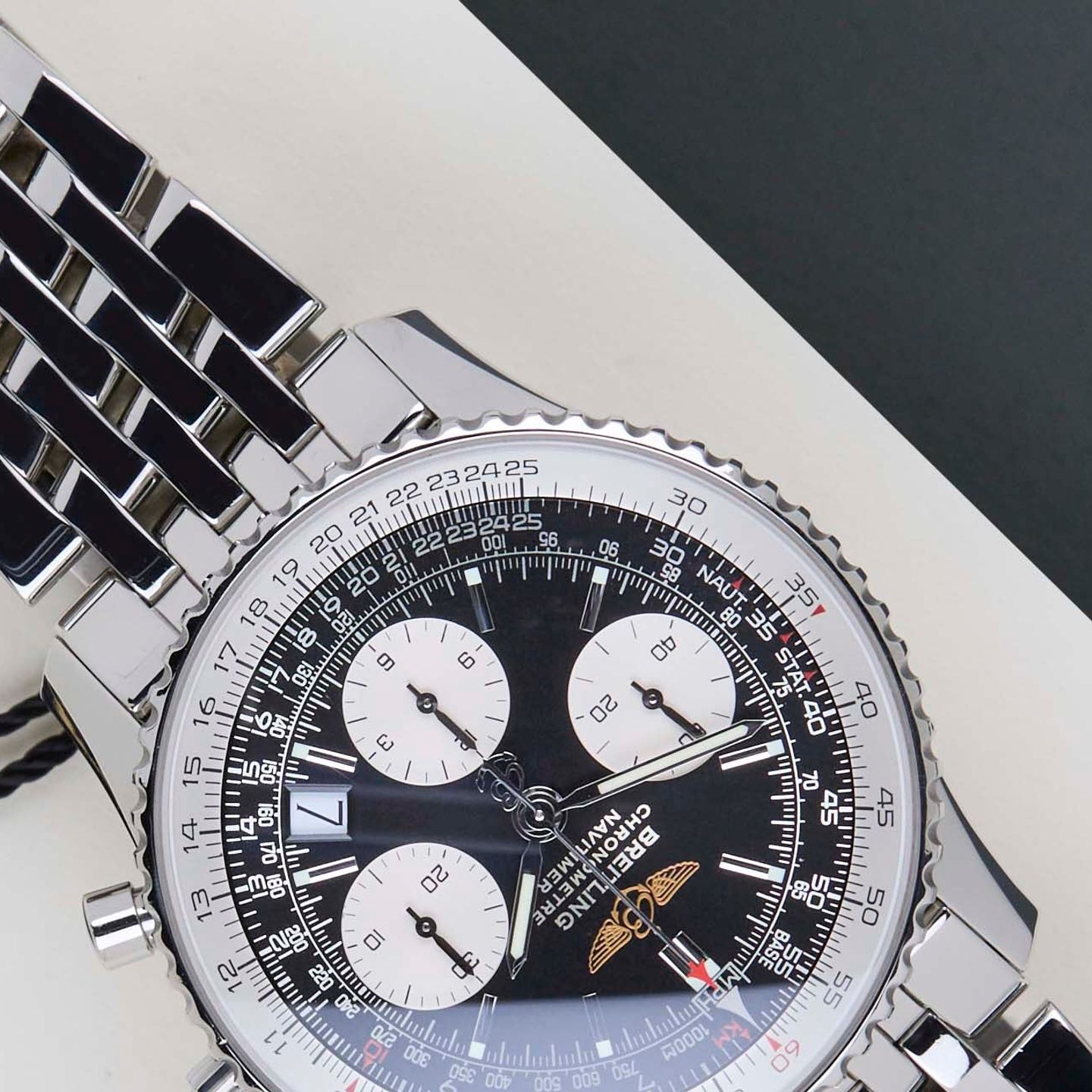 Breitling Navitimer A23322 - (4/8)