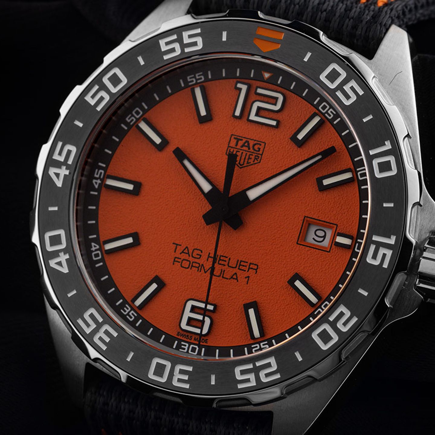 TAG Heuer Formula 1 Quartz WAZ101A.FC8305 (2025) - Oranje wijzerplaat 43mm Staal (3/7)