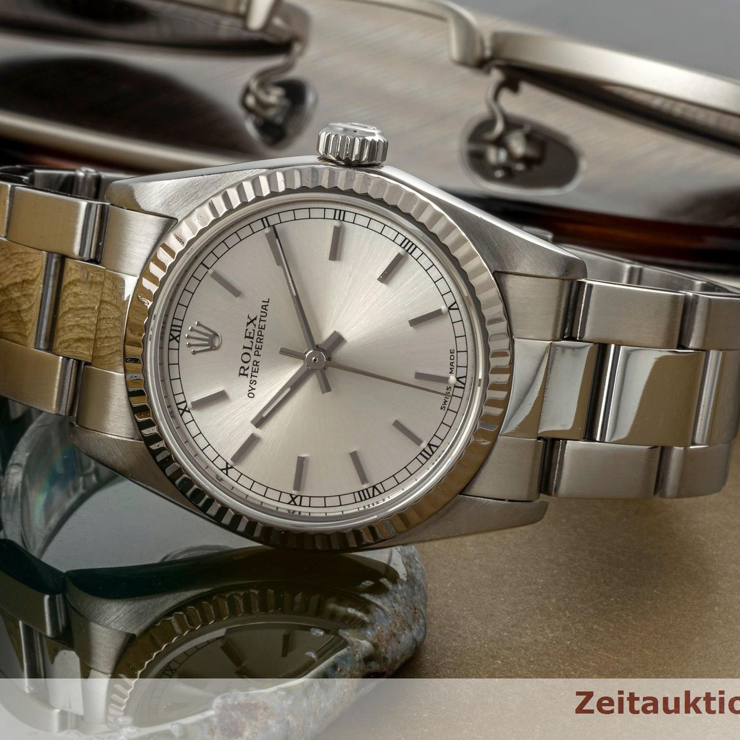 Rolex Oyster Perpetual 31 77014 (2006) - Silver dial 31 mm Steel case (2/8)