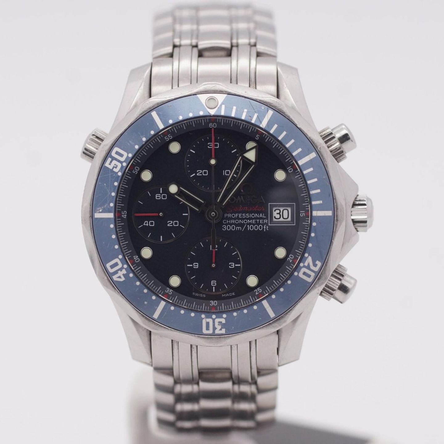 Omega Seamaster Diver 300 M 2225.80.00 (2008) - Blue dial 42 mm Steel case (2/8)