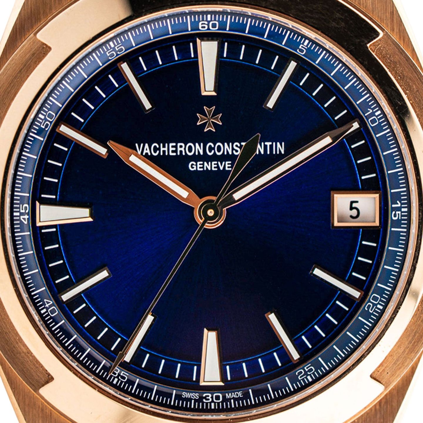 Vacheron Constantin Overseas 4500V/110R-B705 (2021) - Blauw wijzerplaat 42mm Roségoud (2/2)