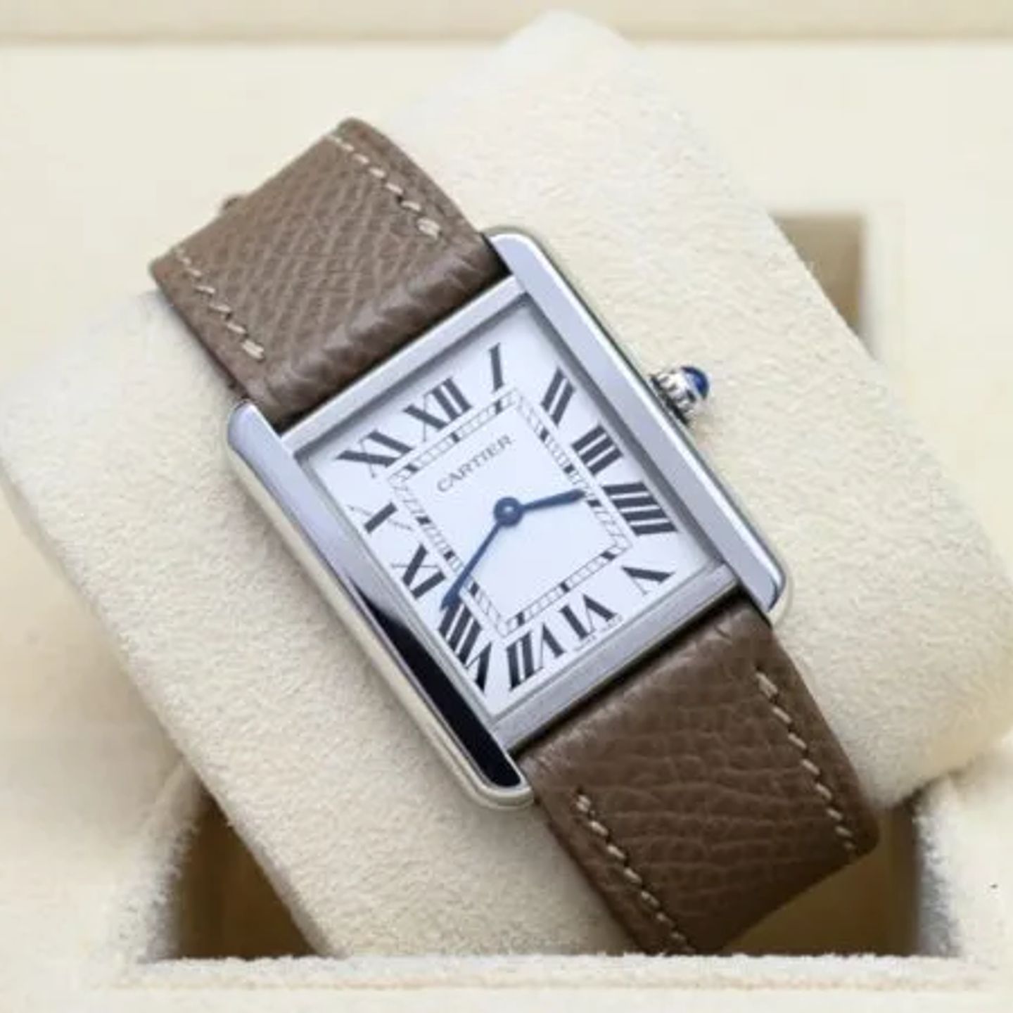 Cartier Tank Solo W5200005 (2014) - Wit wijzerplaat 24mm Staal (1/8)