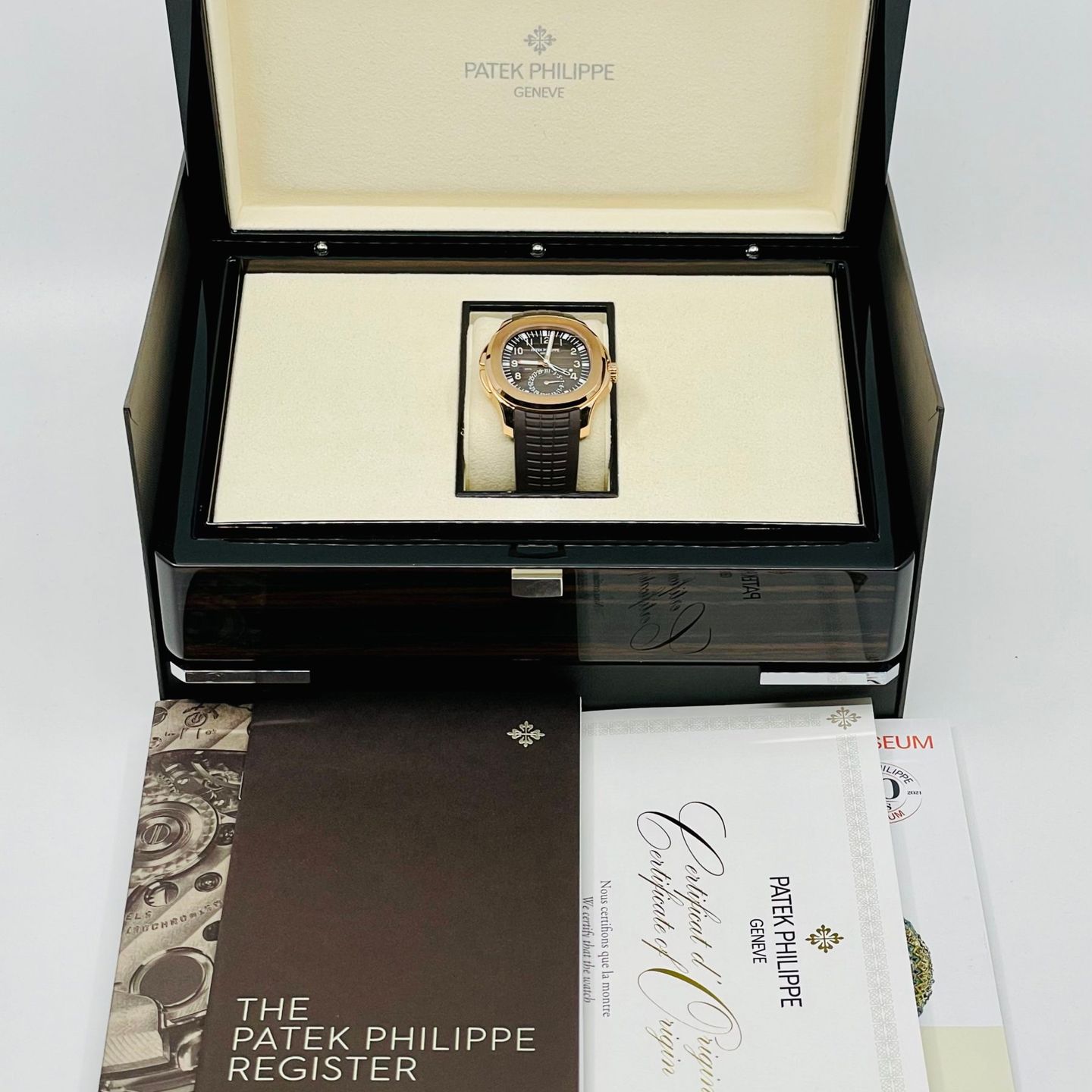 Patek Philippe Aquanaut 5164R-001 - (3/8)