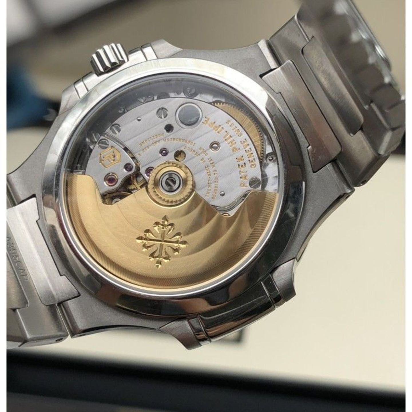 Patek Philippe Nautilus 7118/1200A-001 - (5/5)