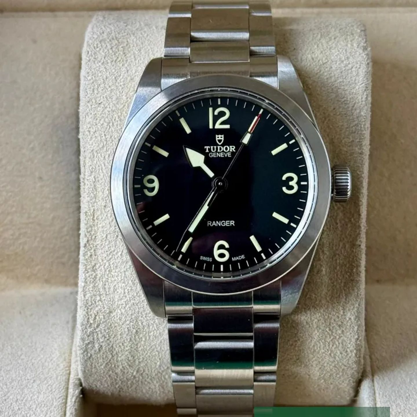 Tudor Ranger 79930 - (2/7)