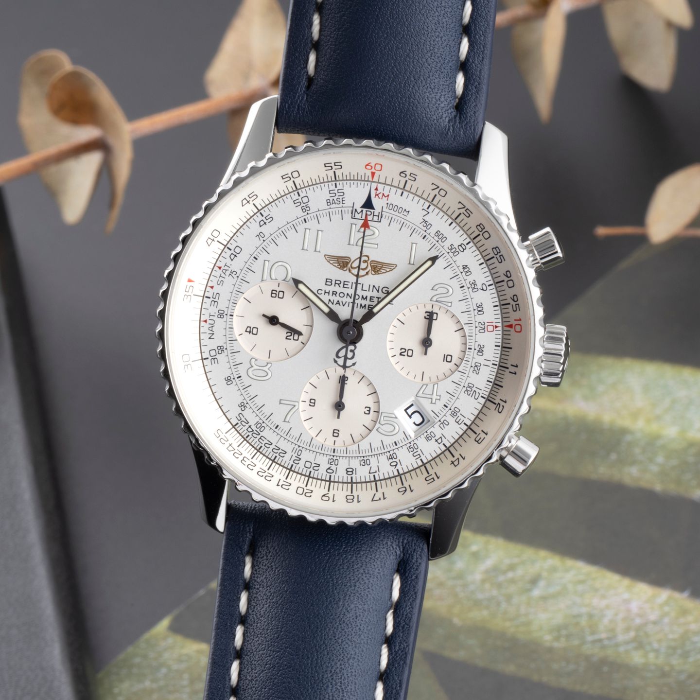 Breitling Navitimer A23322 (2002) - 42 mm Steel case (3/8)