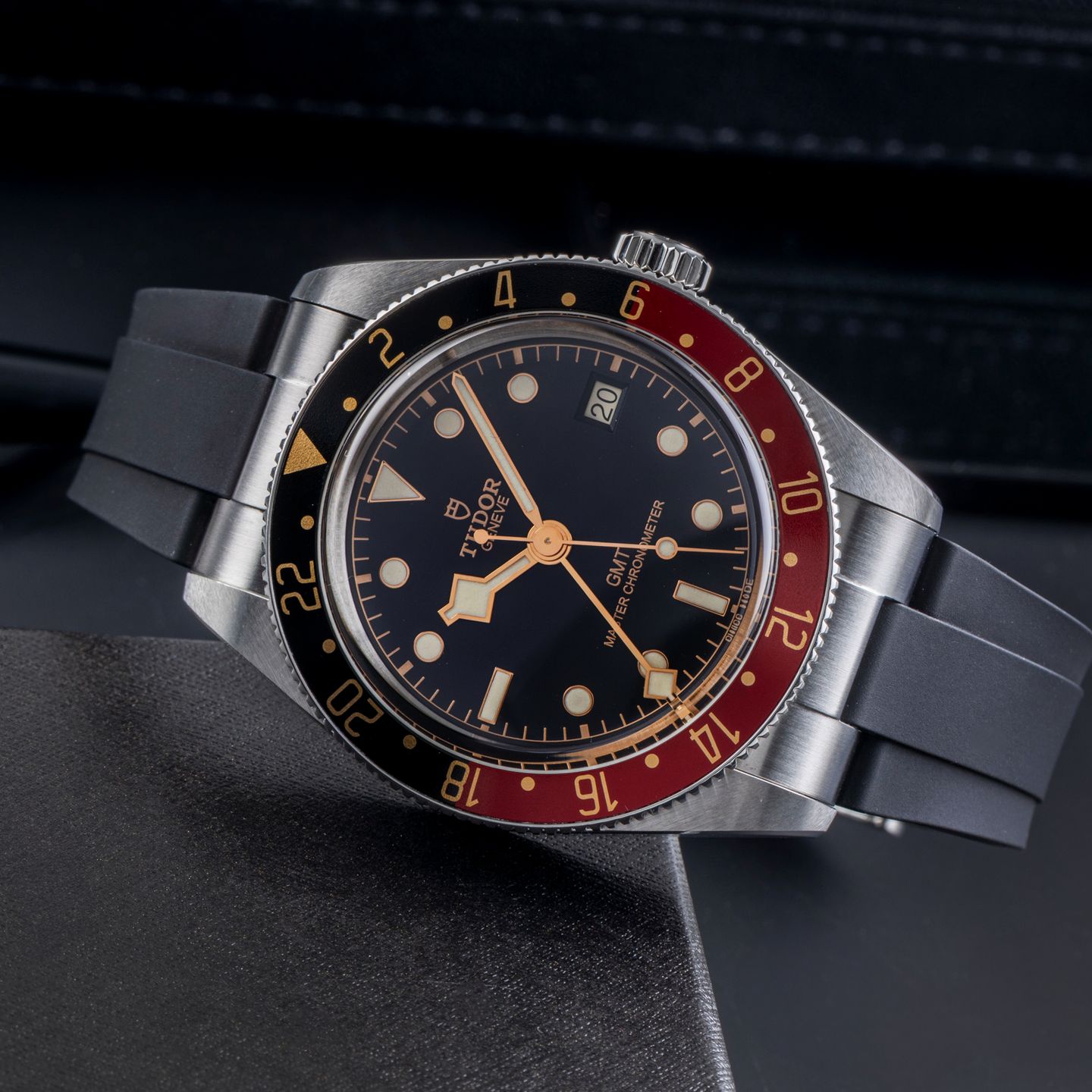 Tudor Black Bay Fifty-Eight 7939G1A0NRU (Unknown (random serial)) - Black dial 39 mm Steel case (2/8)