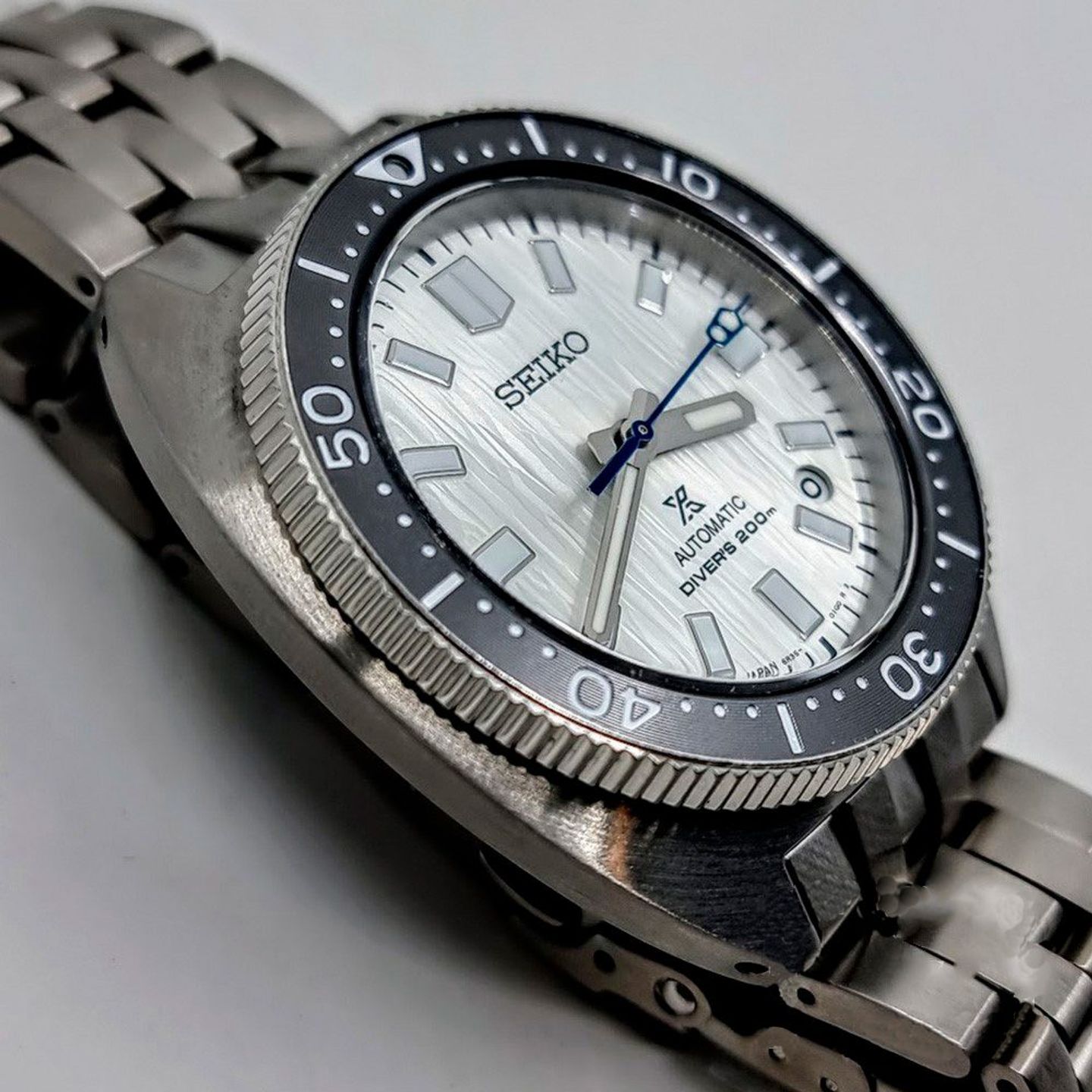 Seiko Prospex SPB333J1 (2025) - Silver dial 41 mm Steel case (2/8)