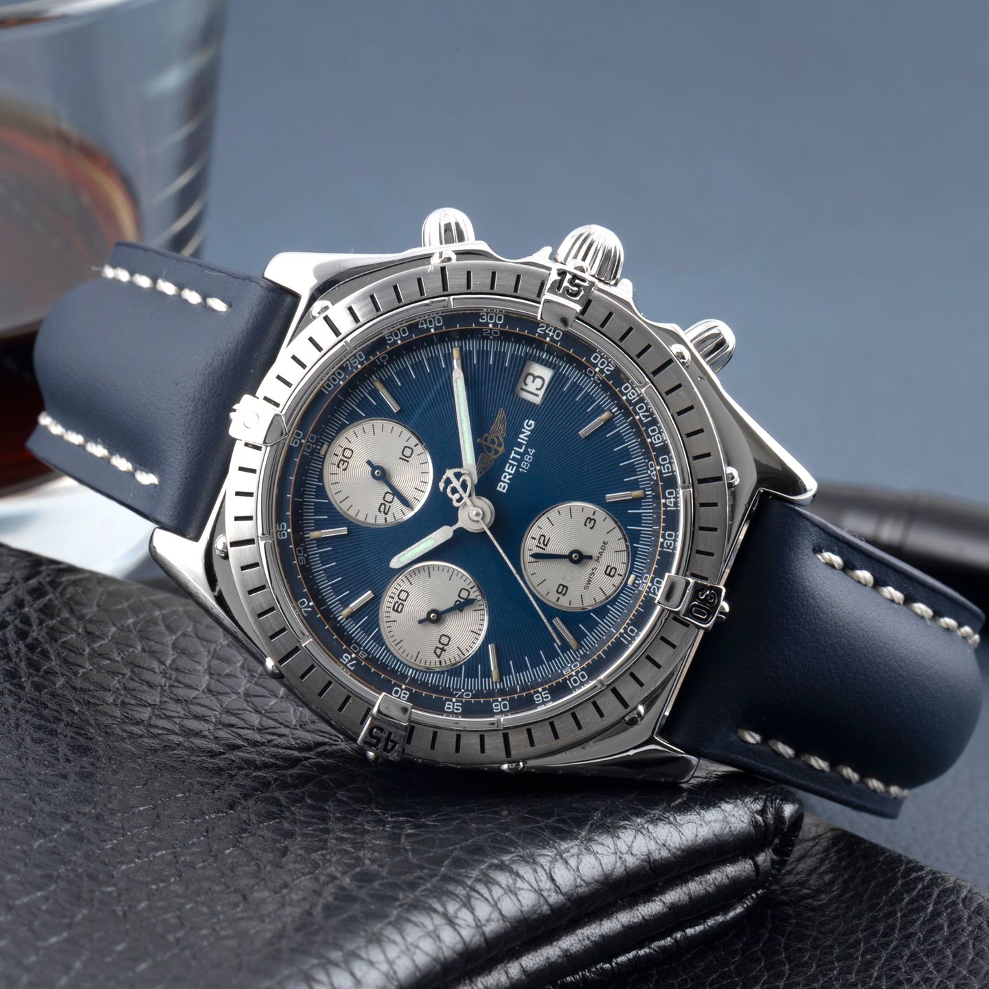 Breitling Chronomat A13047 - (2/8)
