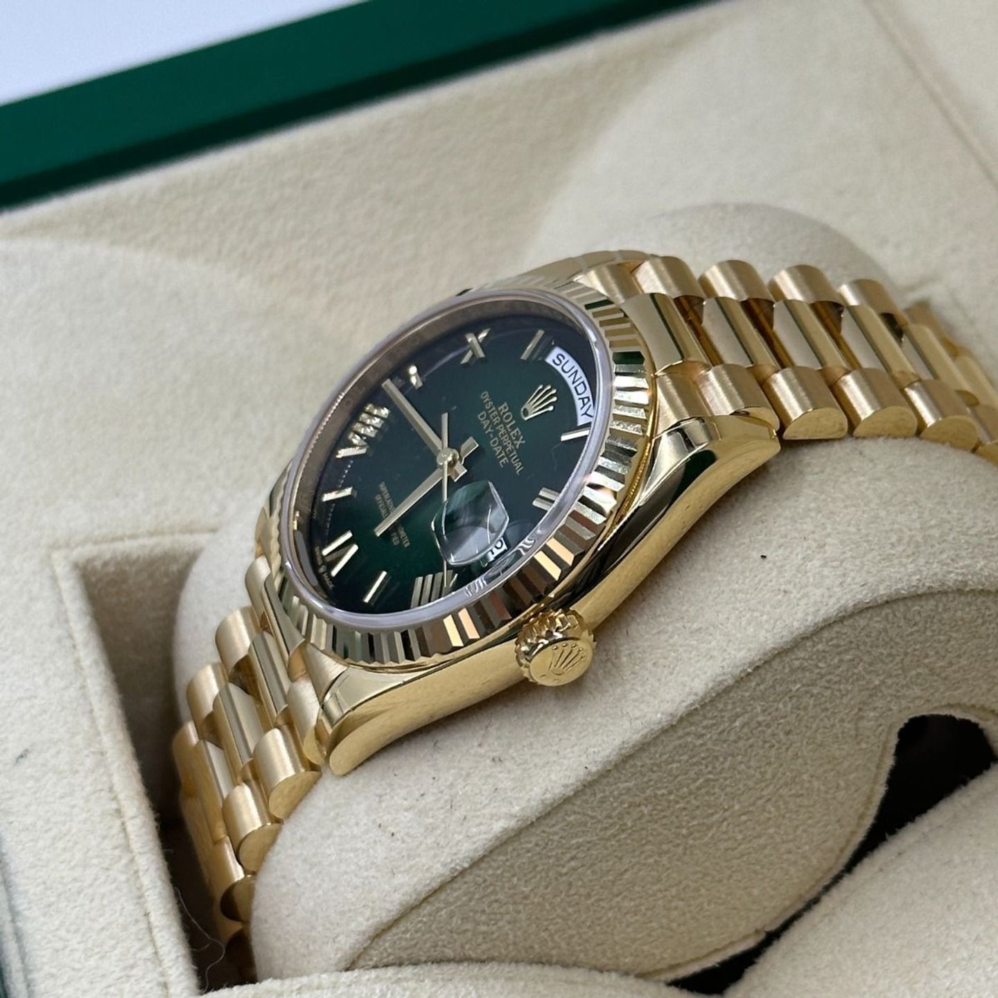 Rolex Day-Date 36 128238 (2024) - Groen wijzerplaat 36mm Geelgoud (7/8)