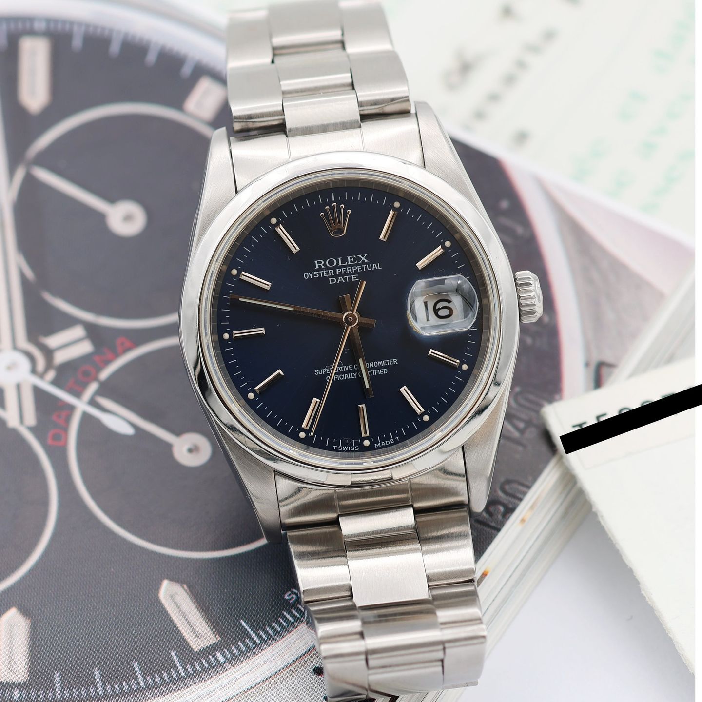 Rolex Oyster Perpetual Date 15200 - (6/8)