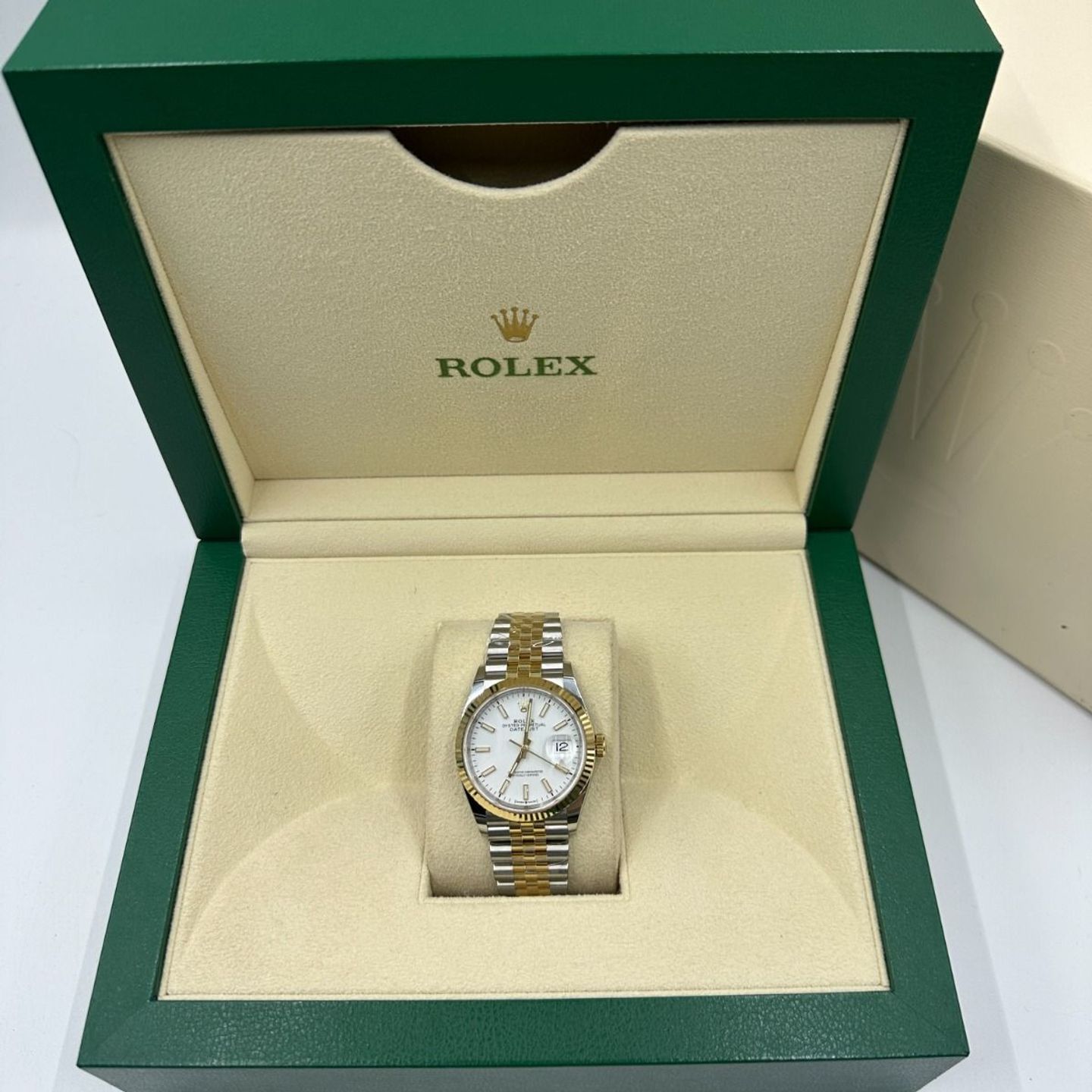 Rolex Datejust 41 126333 (2024) - White dial 41 mm Gold/Steel case (4/8)