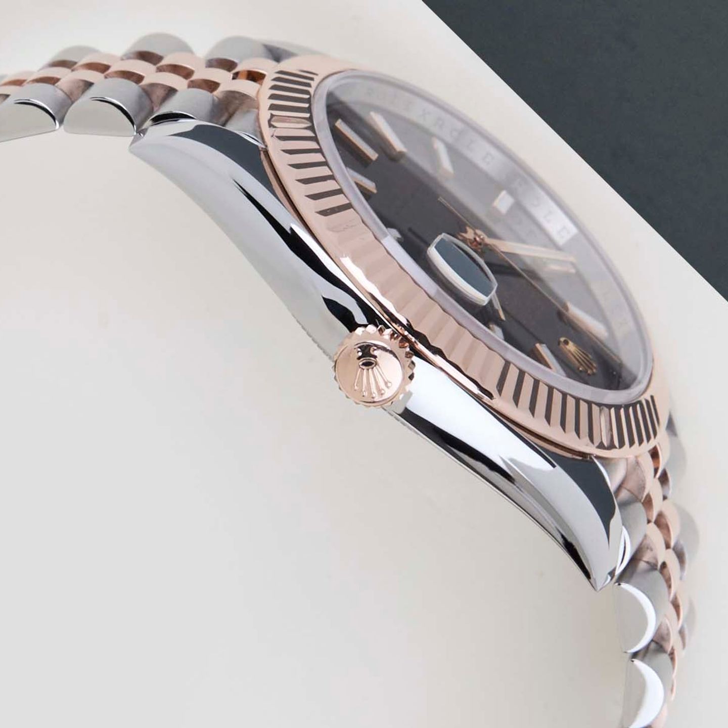 Rolex Datejust 41 126331 (2023) - Brown dial 41 mm Gold/Steel case (8/8)