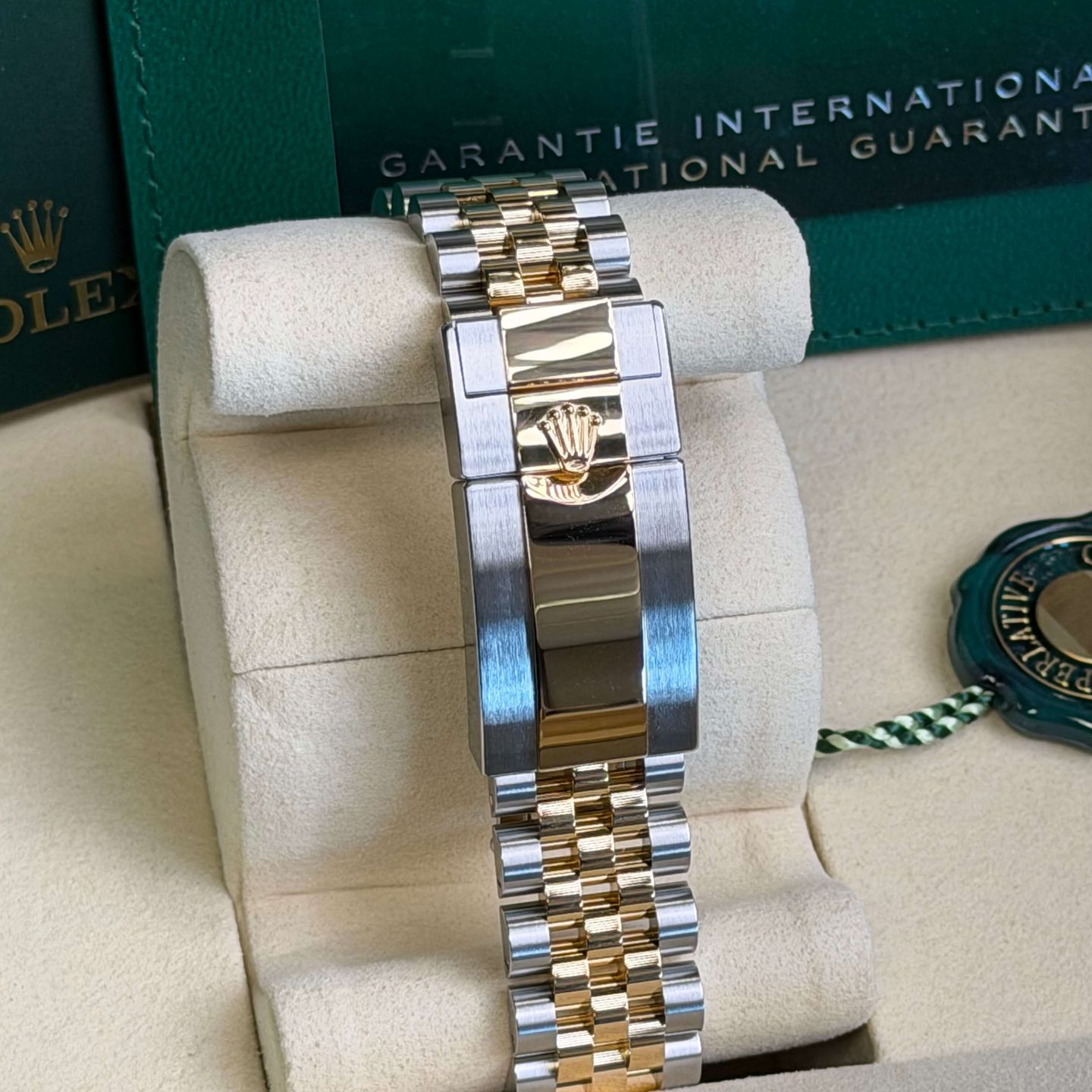 Rolex GMT-Master II 126713GRNR - (7/7)