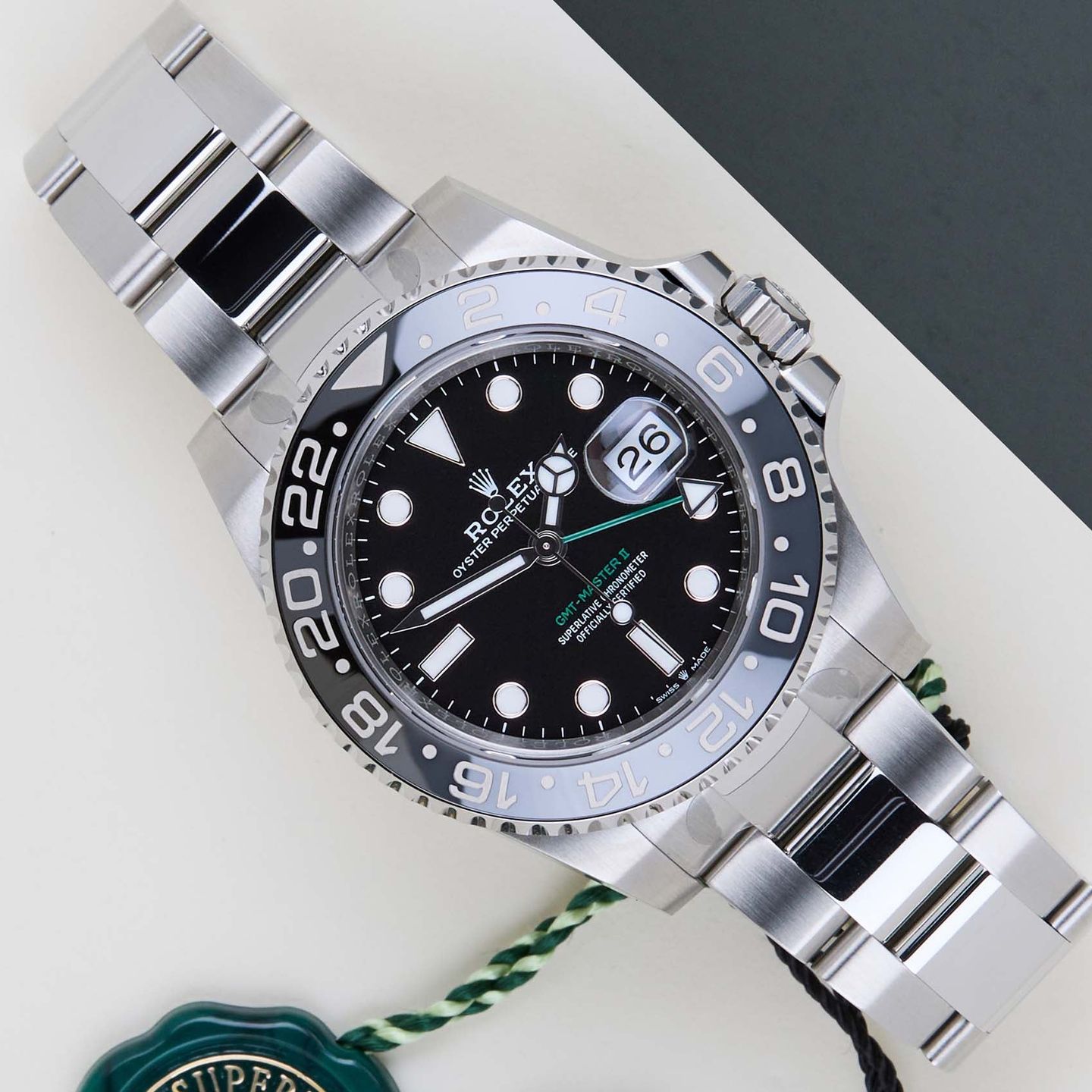 Rolex GMT-Master II 126710GRNR (2026) - Black dial 40 mm Steel case (1/8)