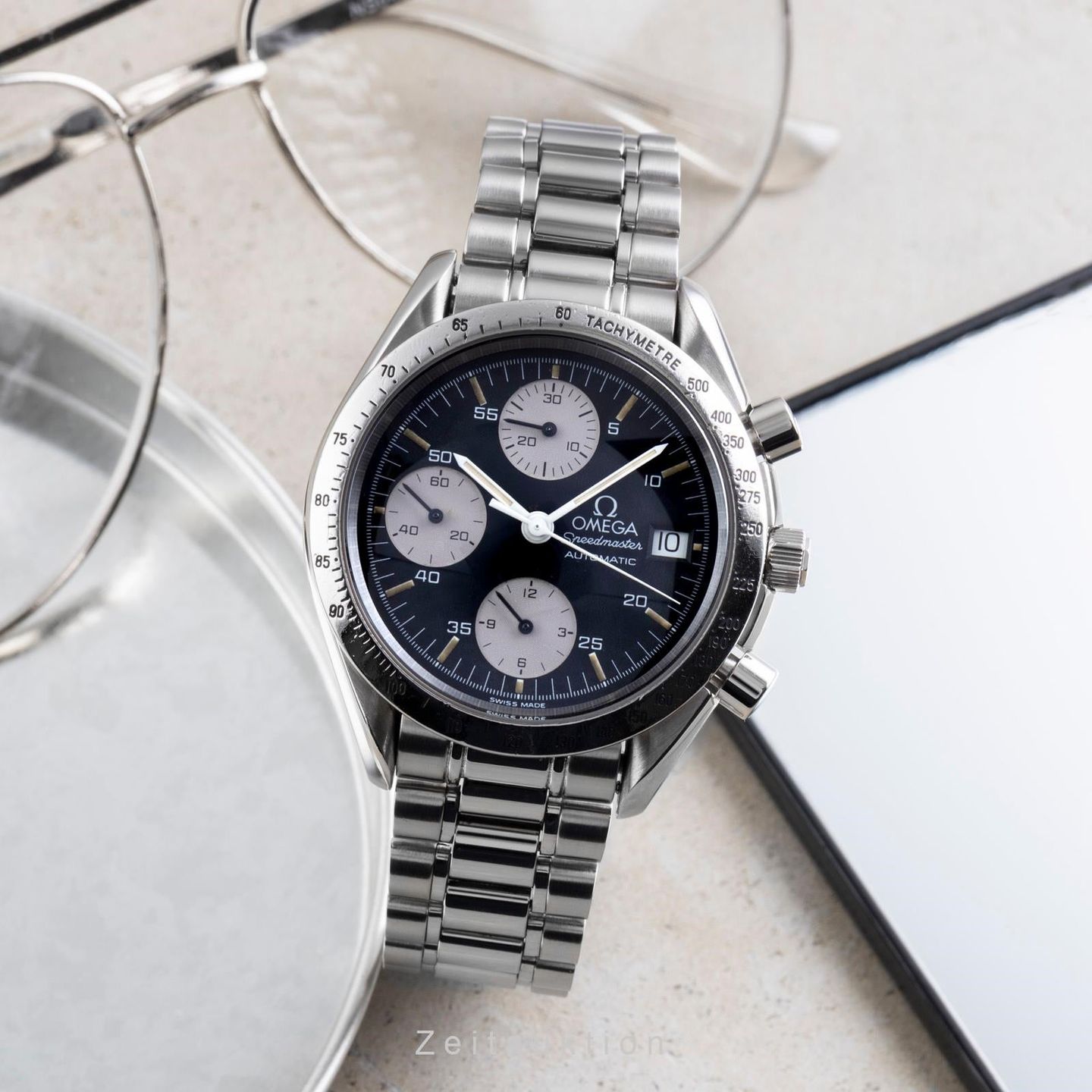 Omega Speedmaster Date 3511.50.00 (1999) - Black dial 39 mm Steel case (3/8)