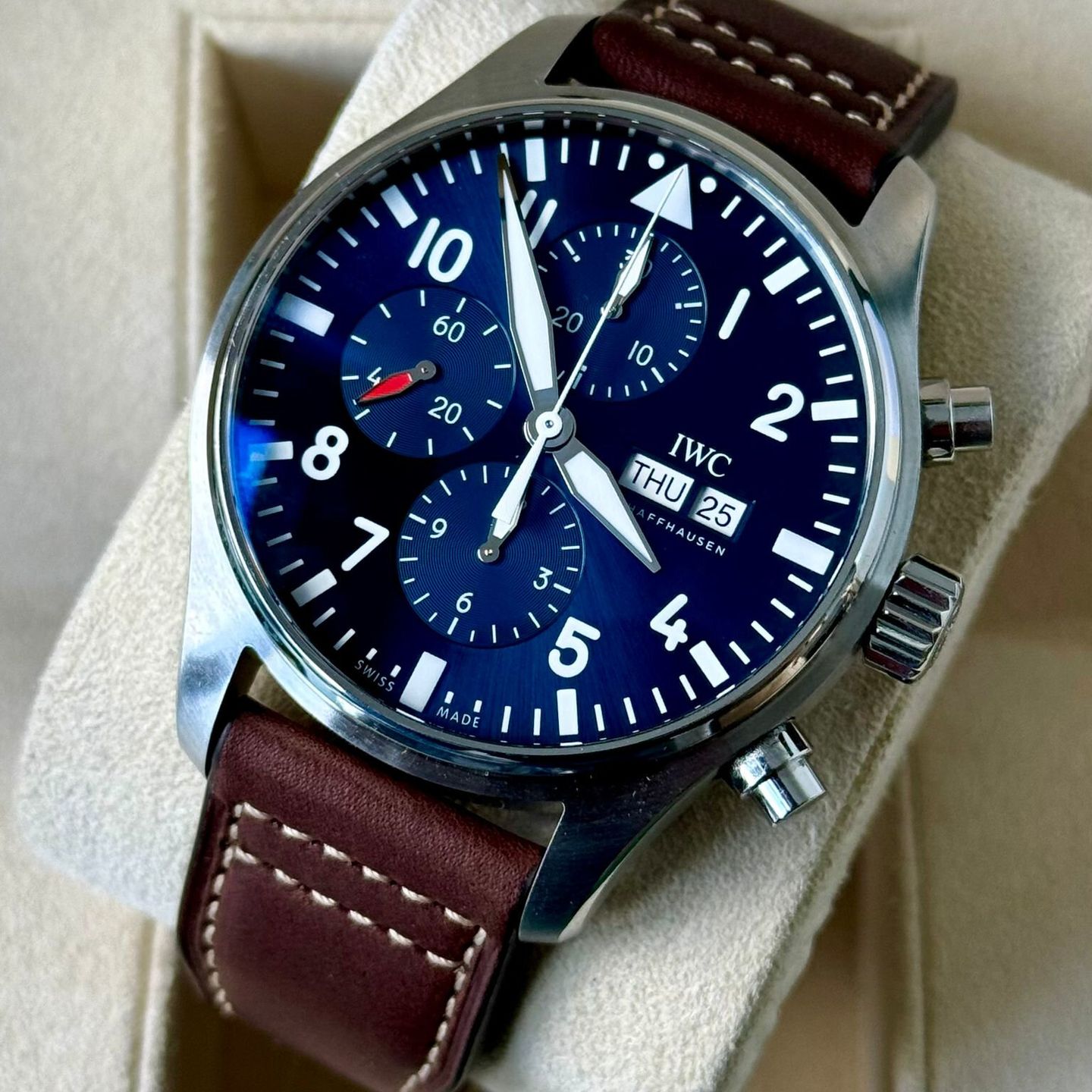 IWC Pilot Chronograph IW377714 (2021) - Blauw wijzerplaat 43mm Staal (3/7)